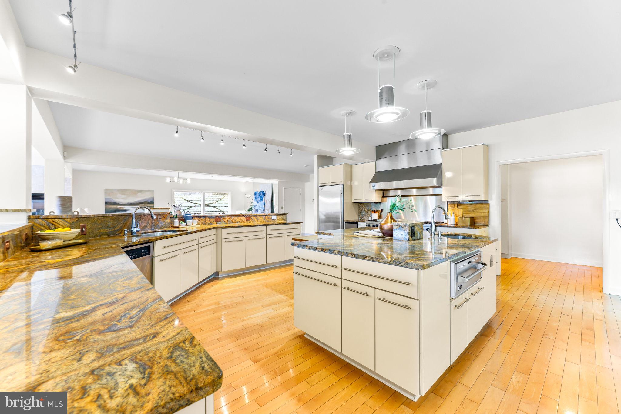 WILSON POINT - Residential