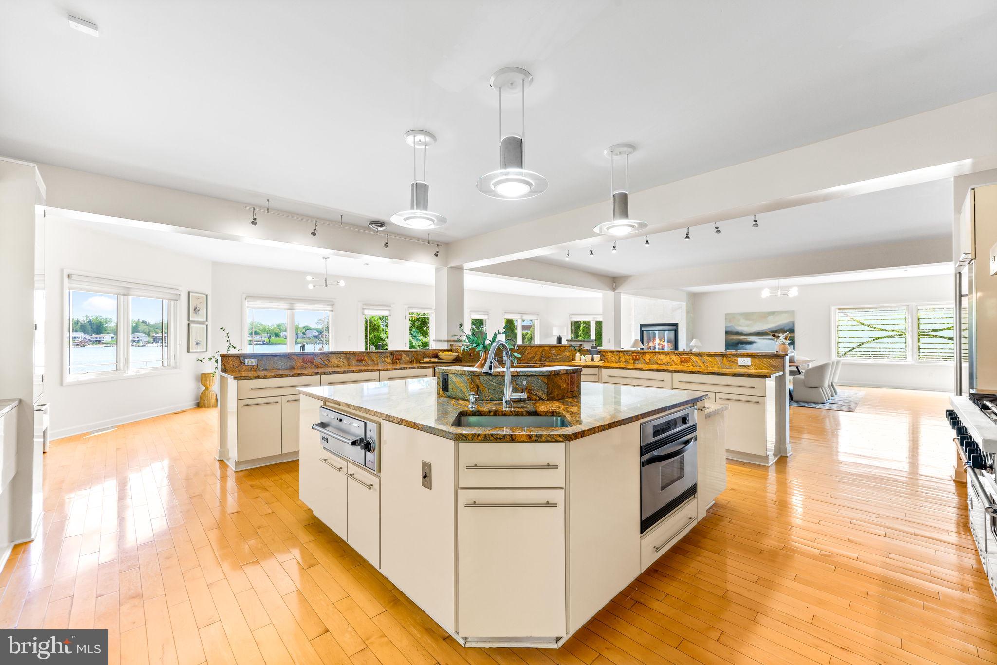 WILSON POINT - Residential