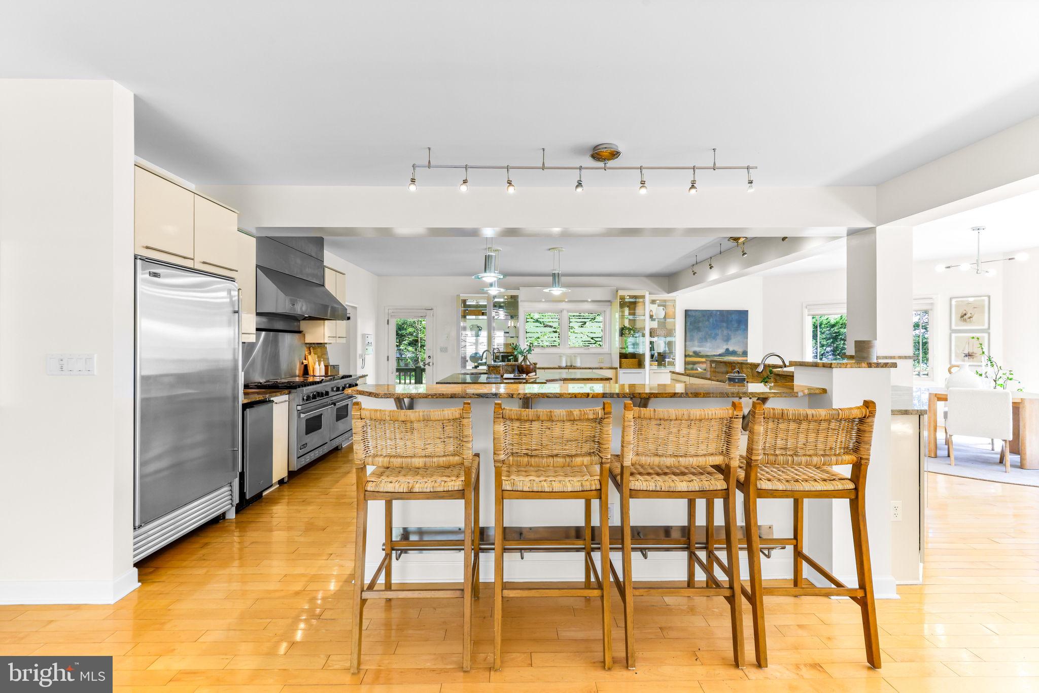 WILSON POINT - Residential