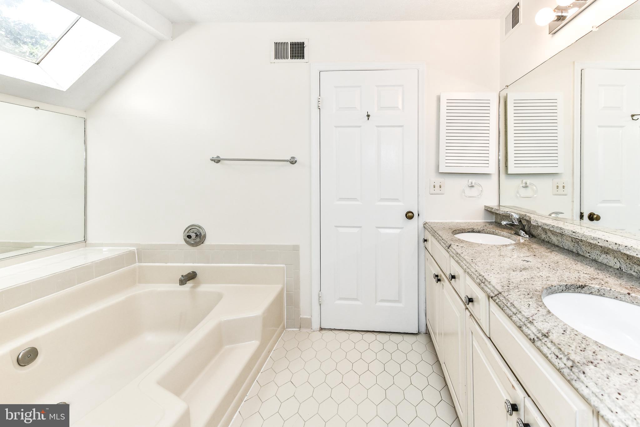 HUNTER VILLAGE - Residential Lease