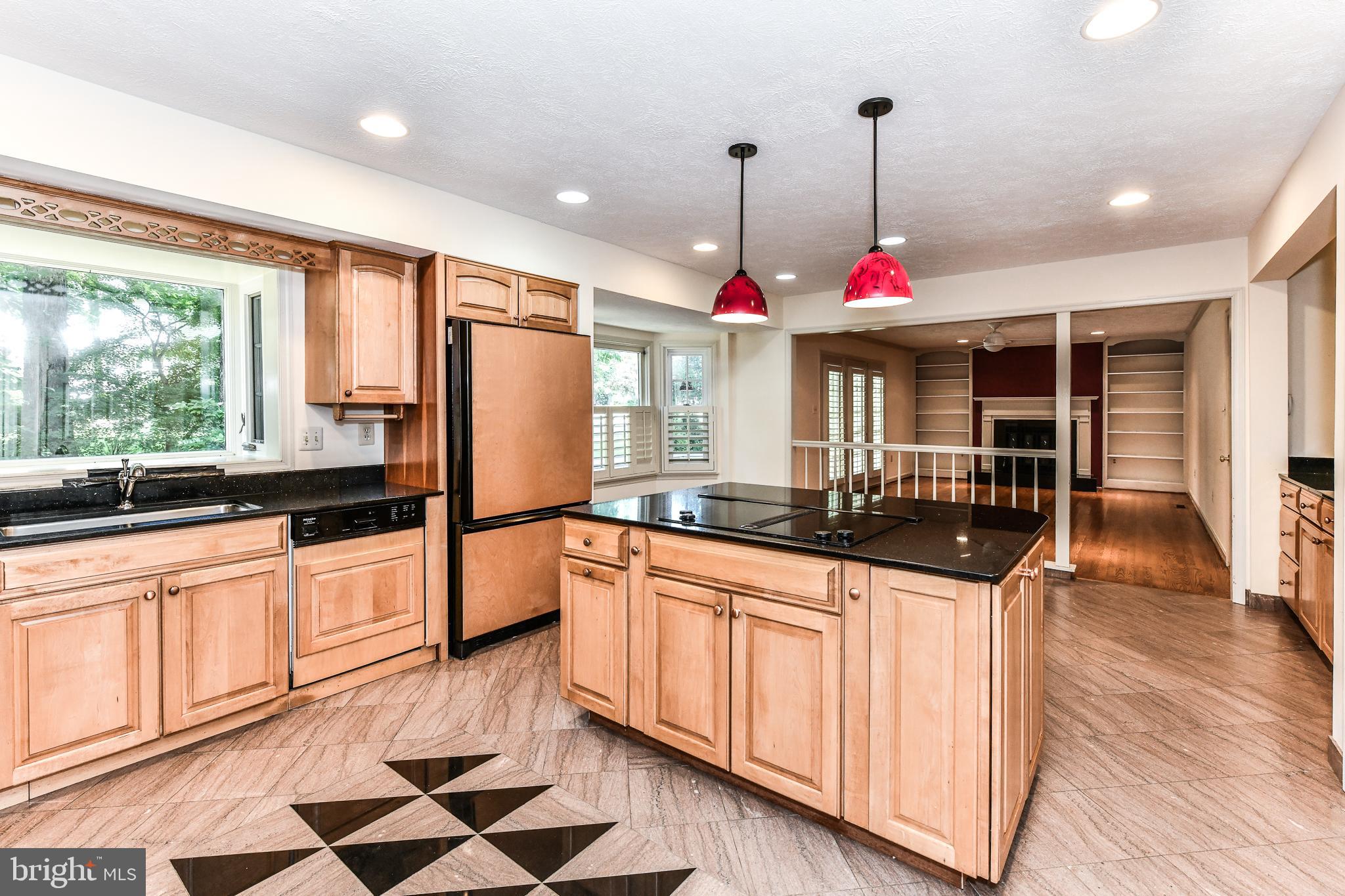 HUNTER VILLAGE - Residential Lease