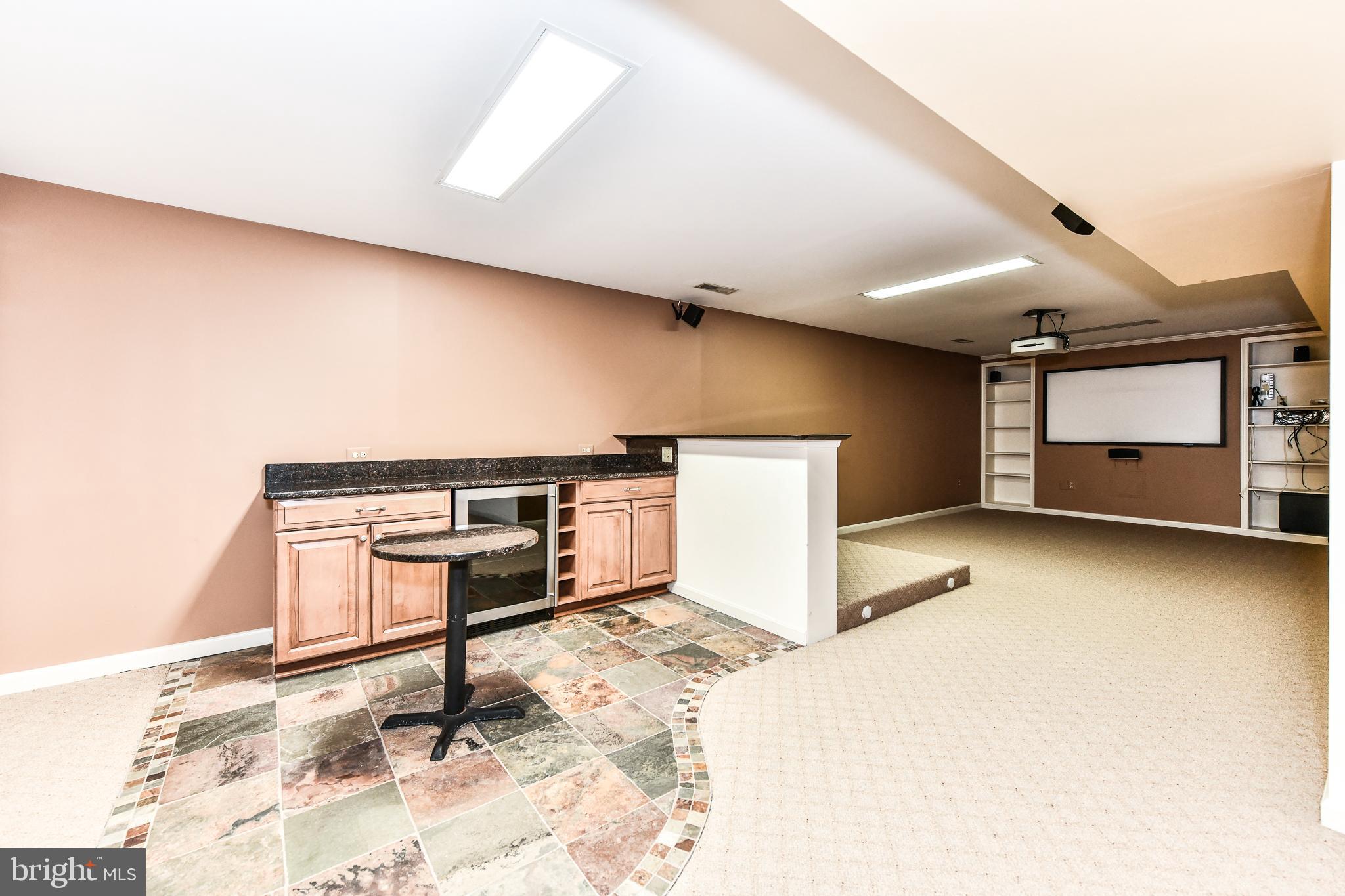 HUNTER VILLAGE - Residential Lease