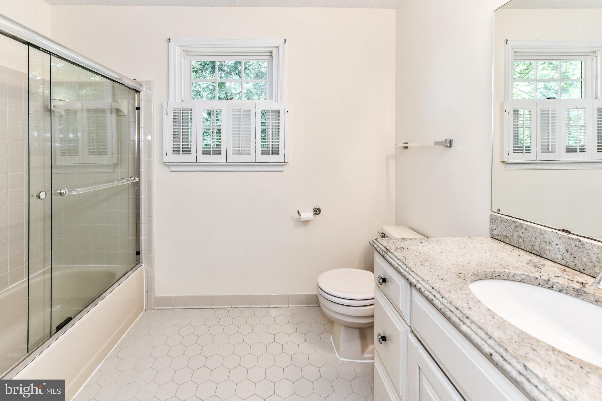 HUNTER VILLAGE - Residential Lease