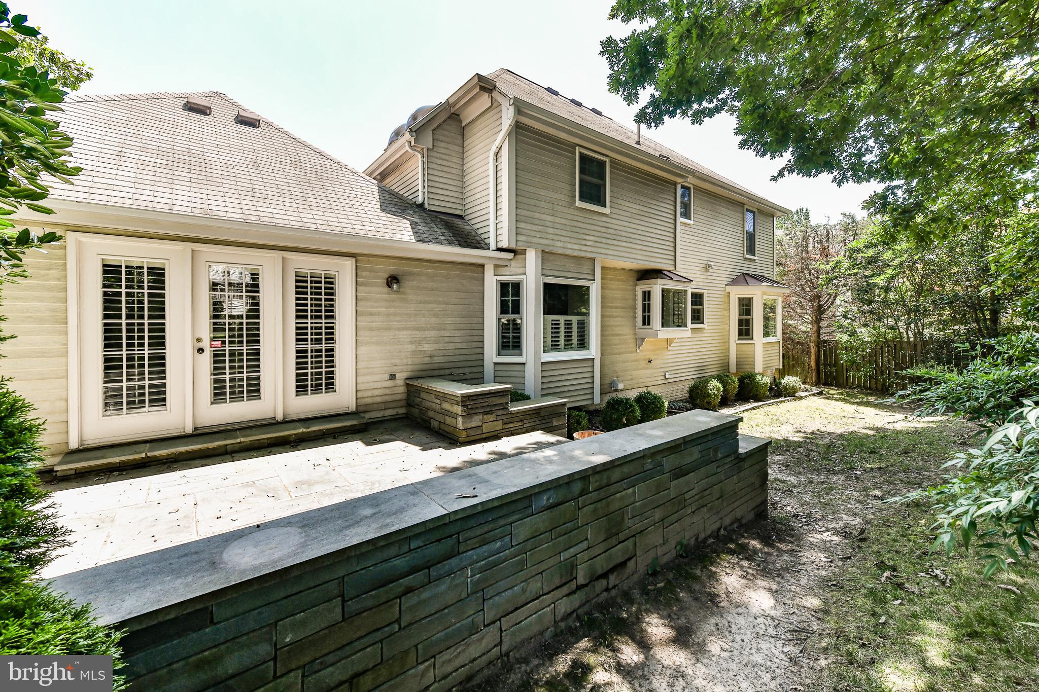 HUNTER VILLAGE - Residential Lease