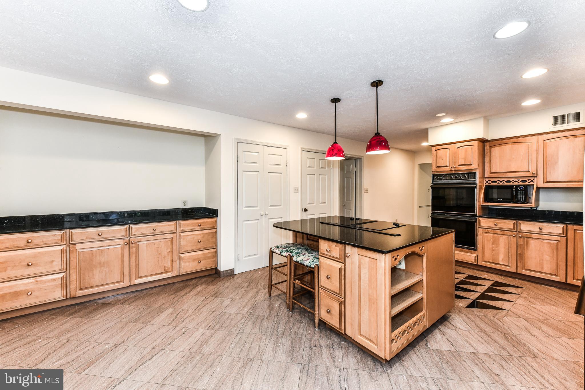 HUNTER VILLAGE - Residential Lease