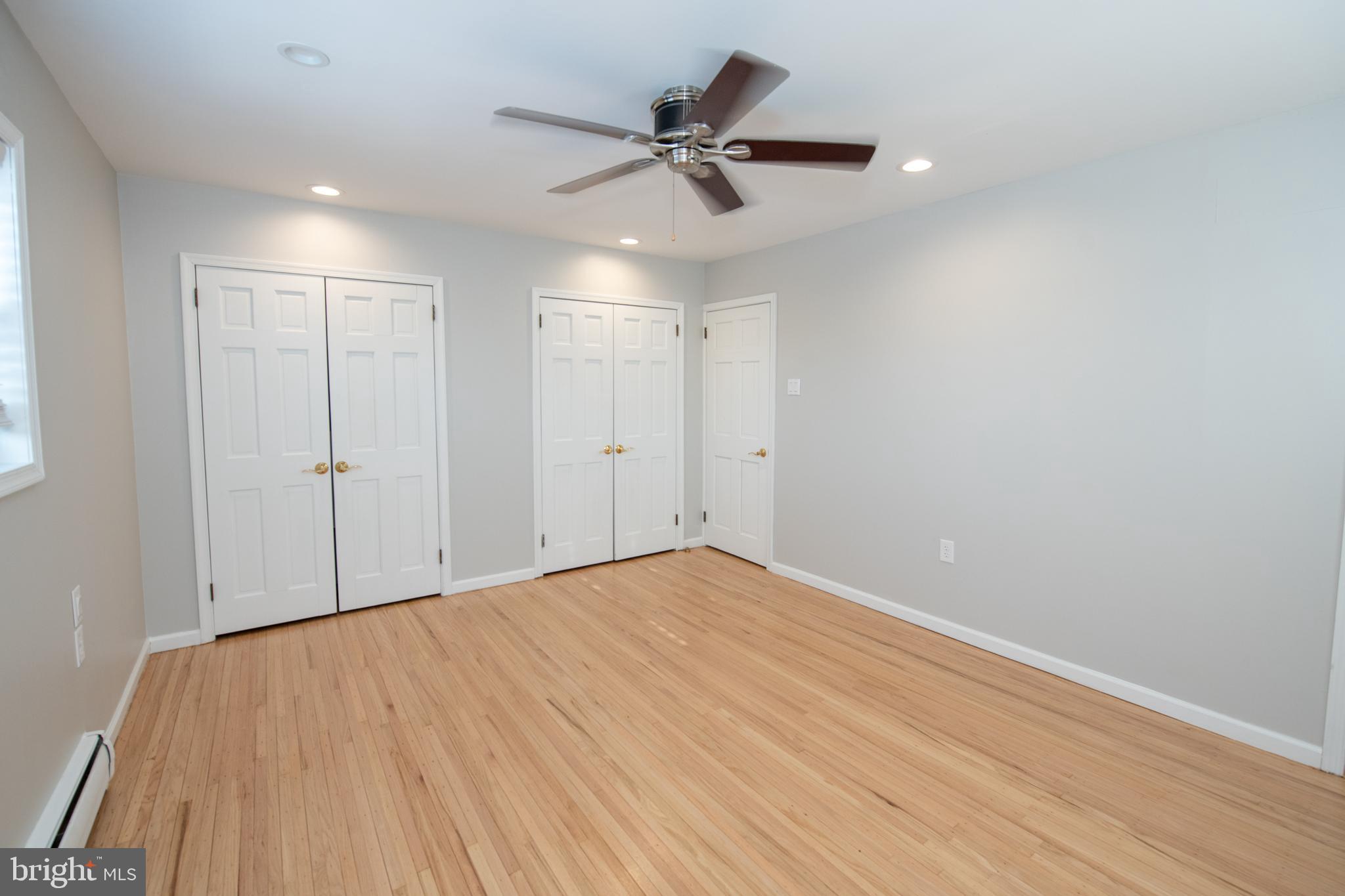 FOX CHASE - Residential