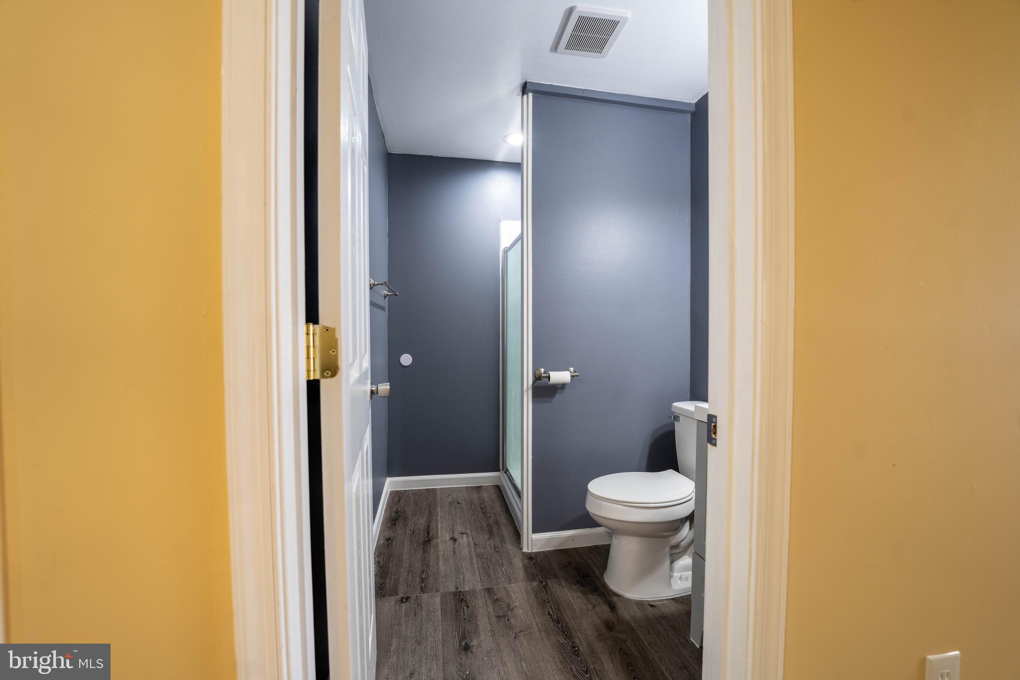 RIDGEFIELD CROSSING - Residential