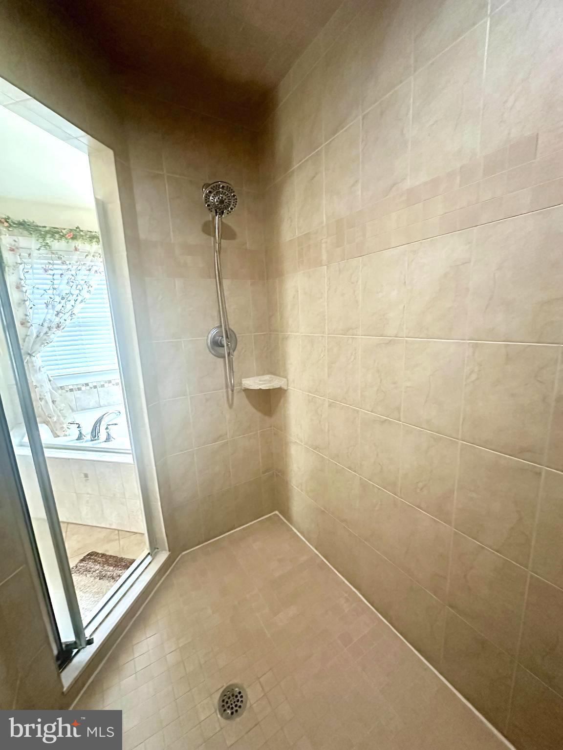 CARROLL VIEW - Residential