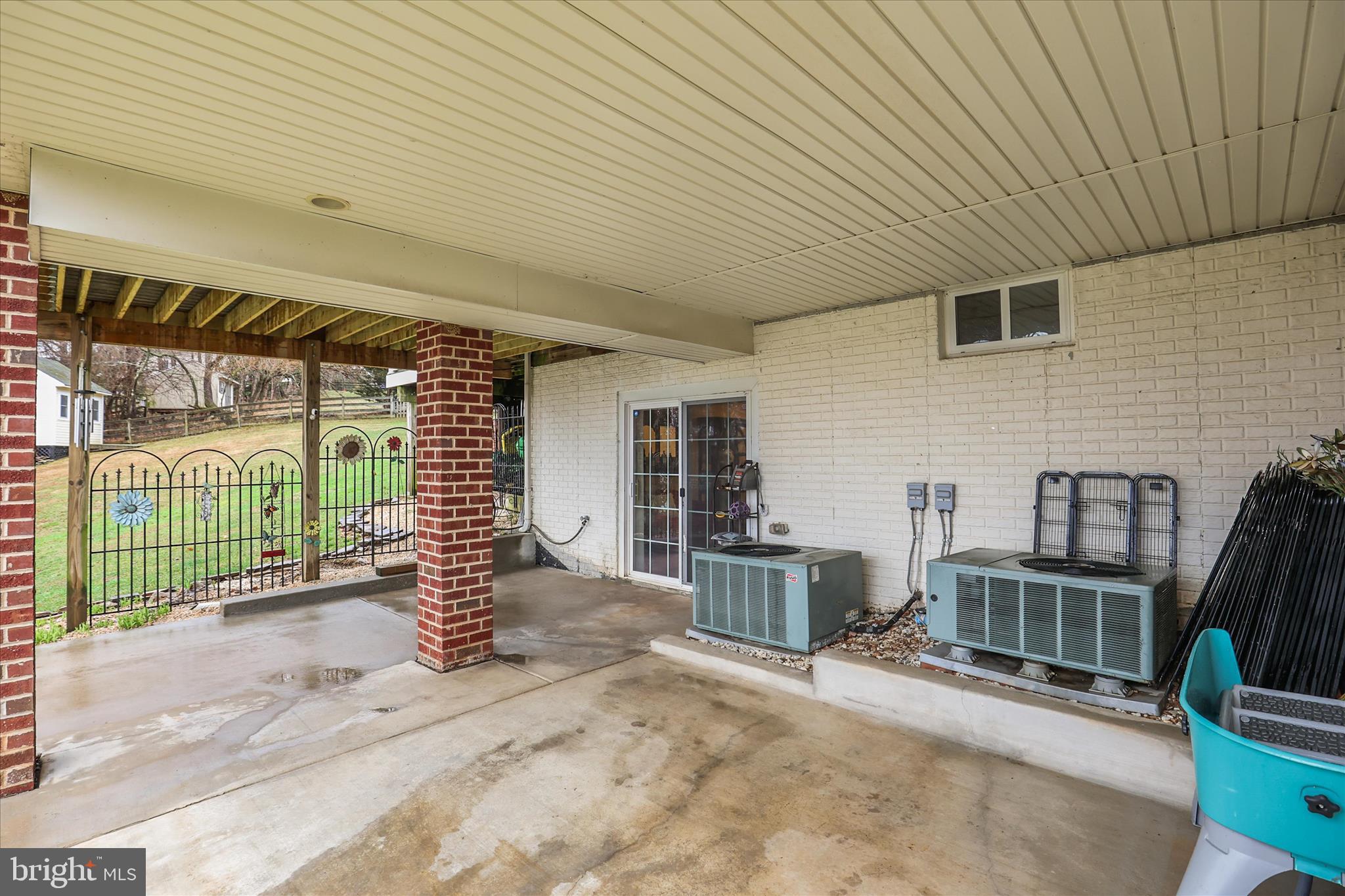 CARROLL VIEW - Residential