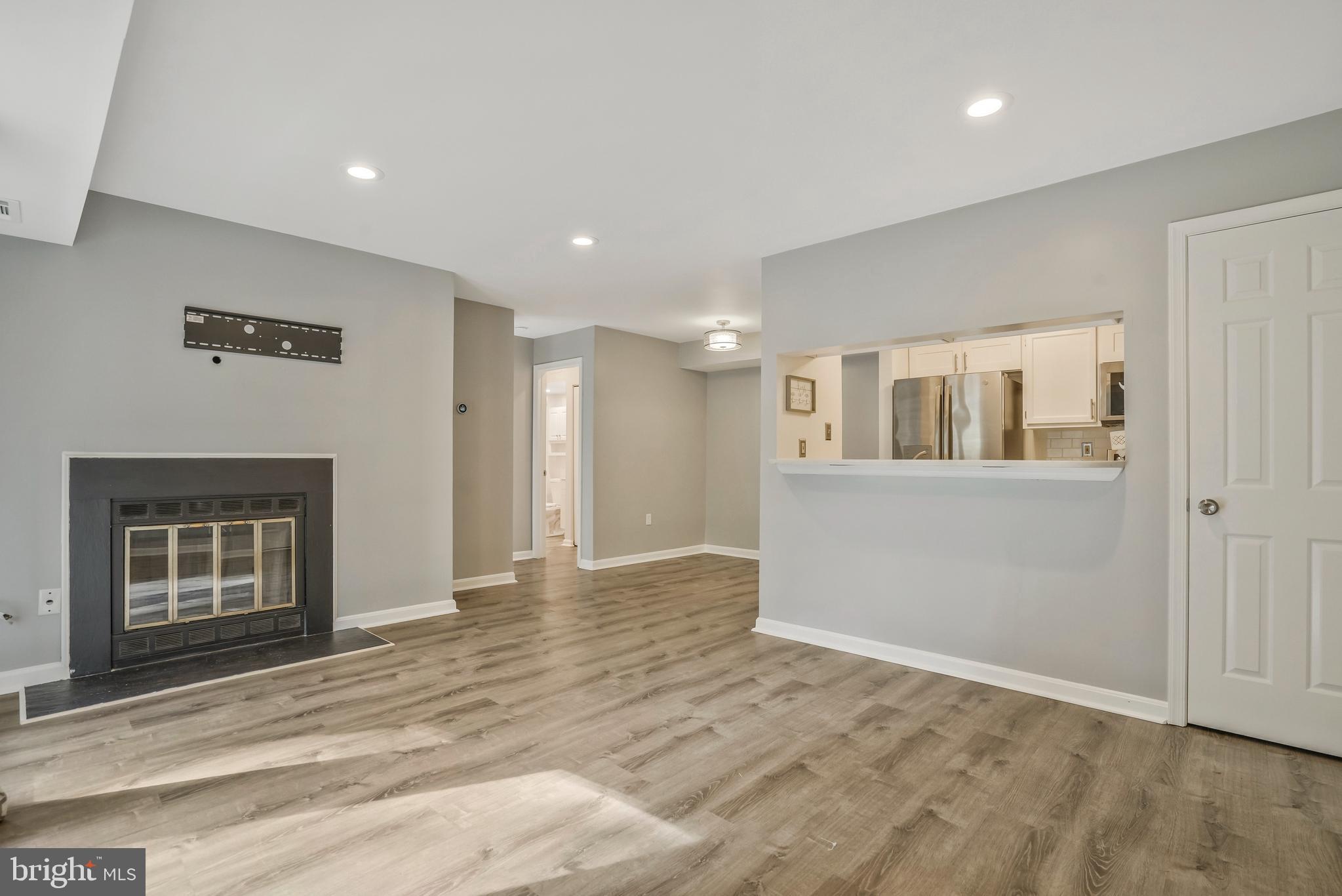 OLDE MILL - Residential Lease