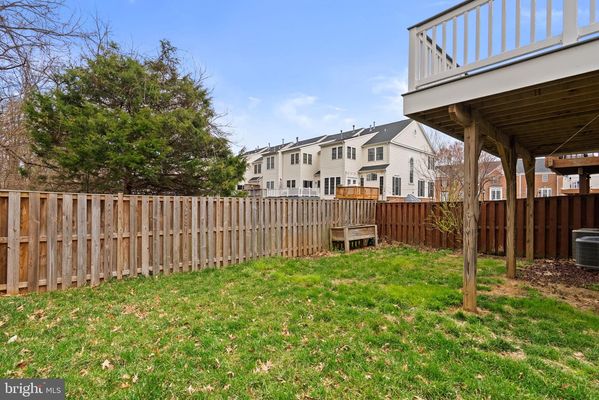 CROFTON MANOR - Residential