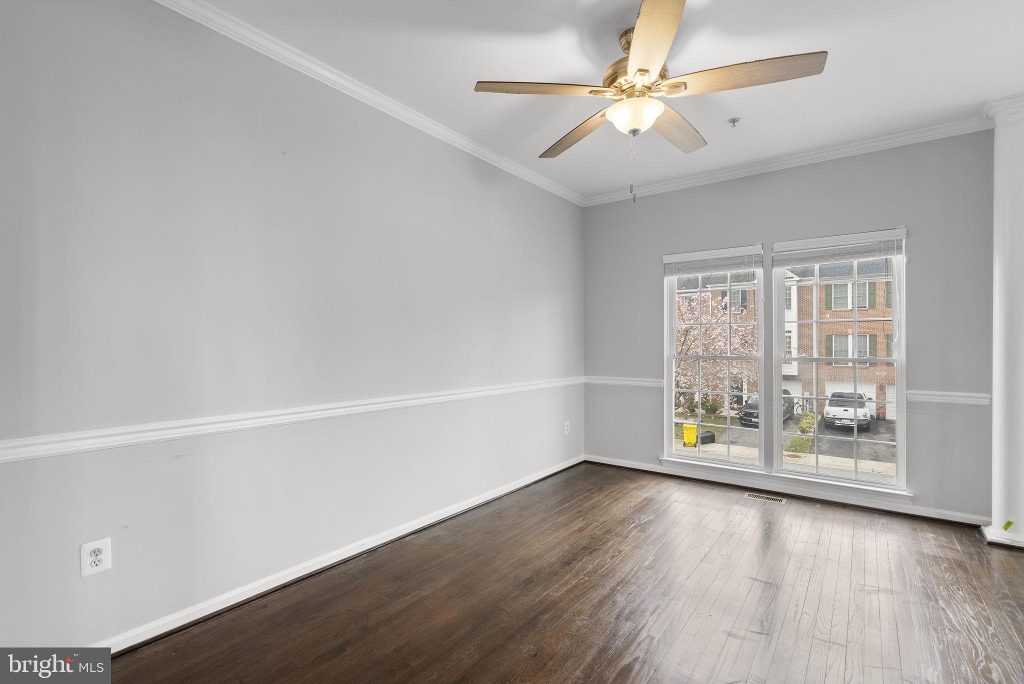 CROFTON MANOR - Residential