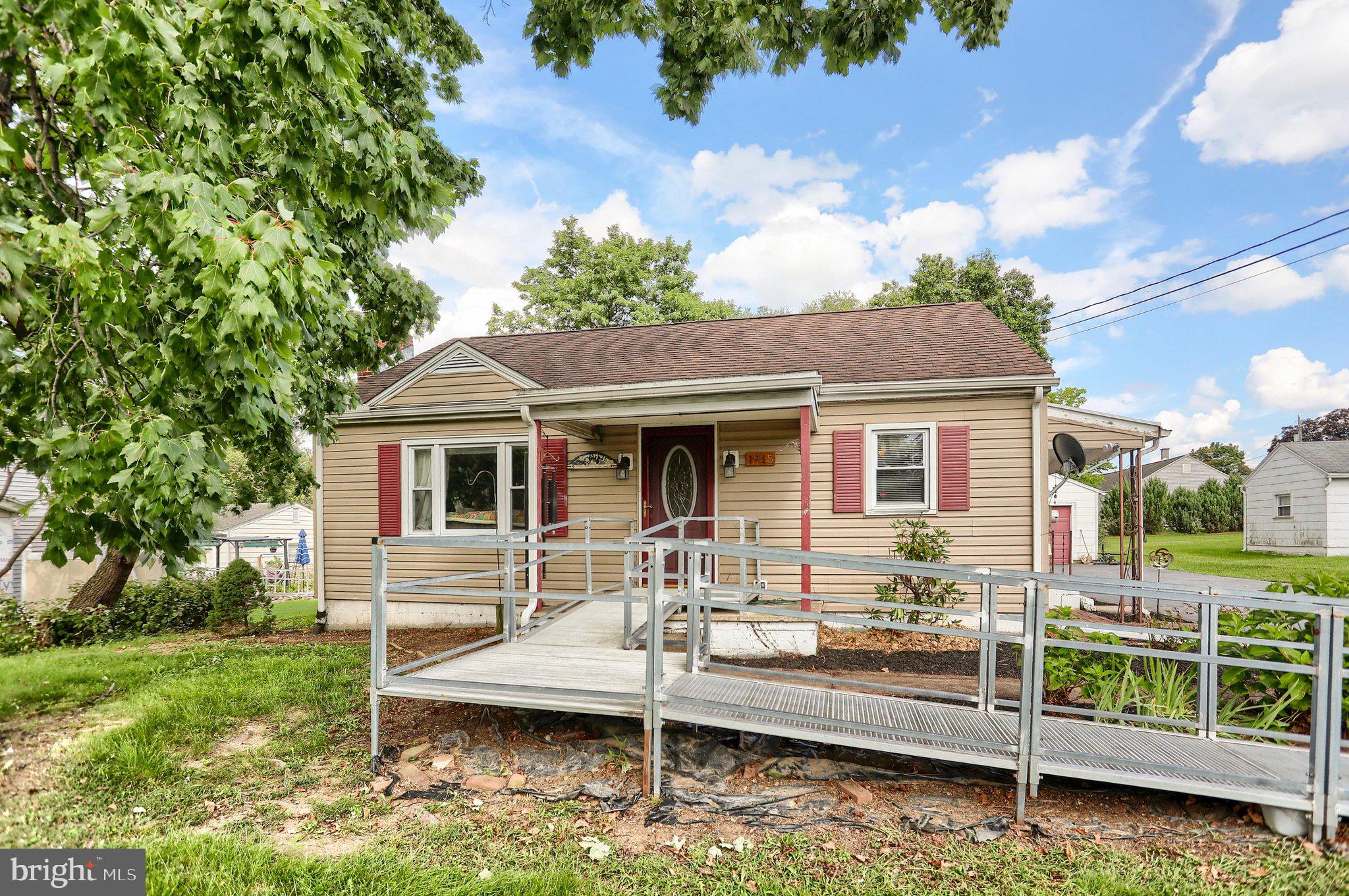 1945 SPRING RD