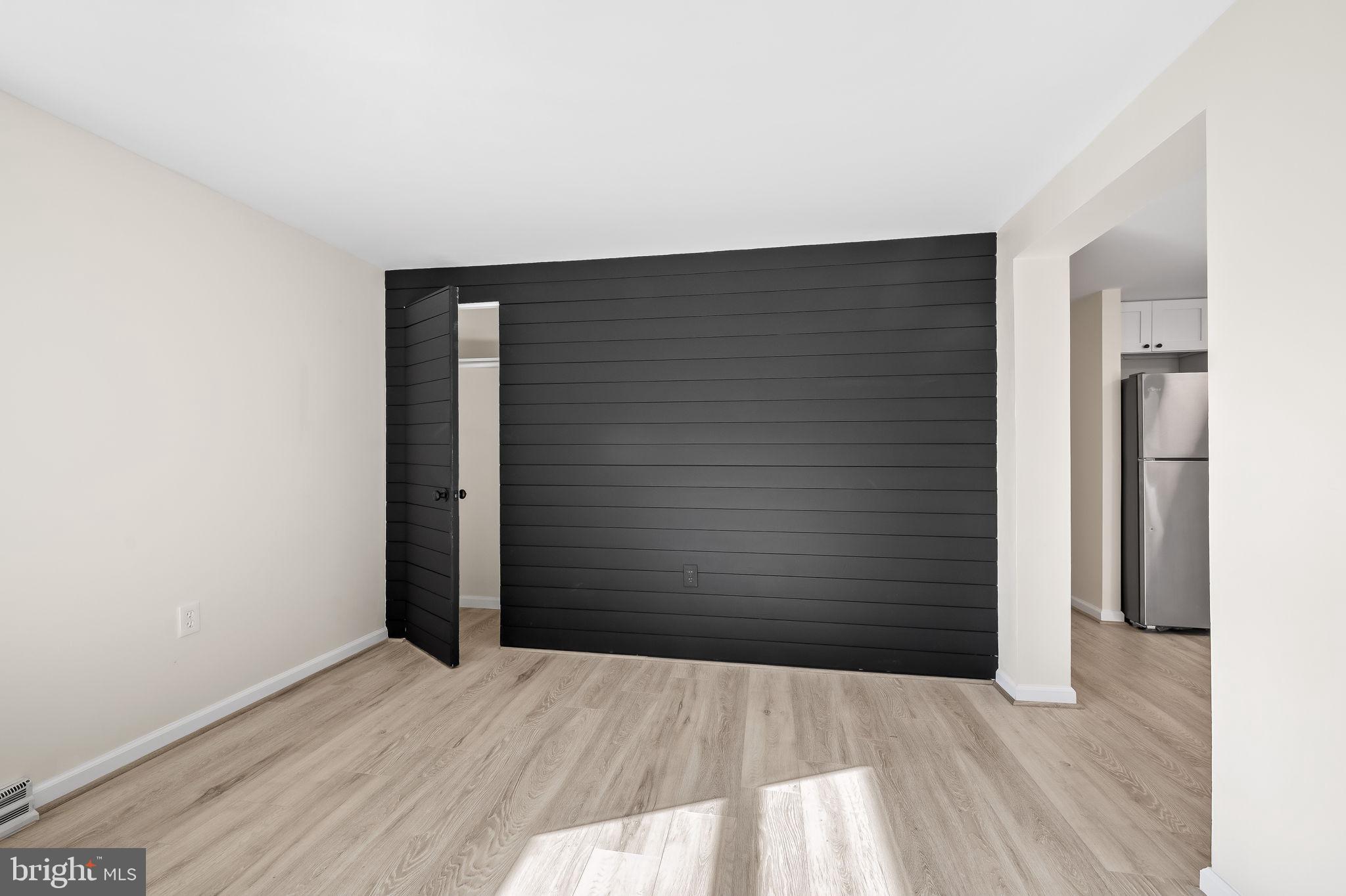 MIDRIVER PARK - Residential