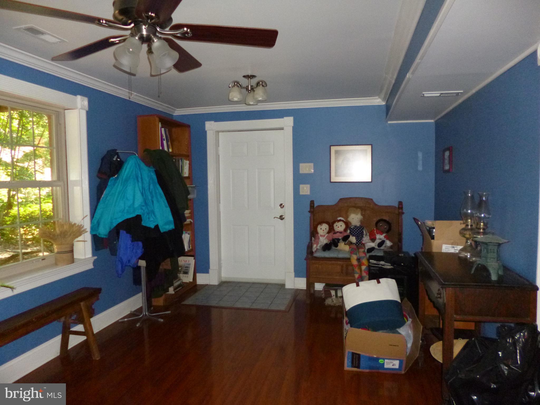 CLEARVIEW HEIGHTS - Residential Lease