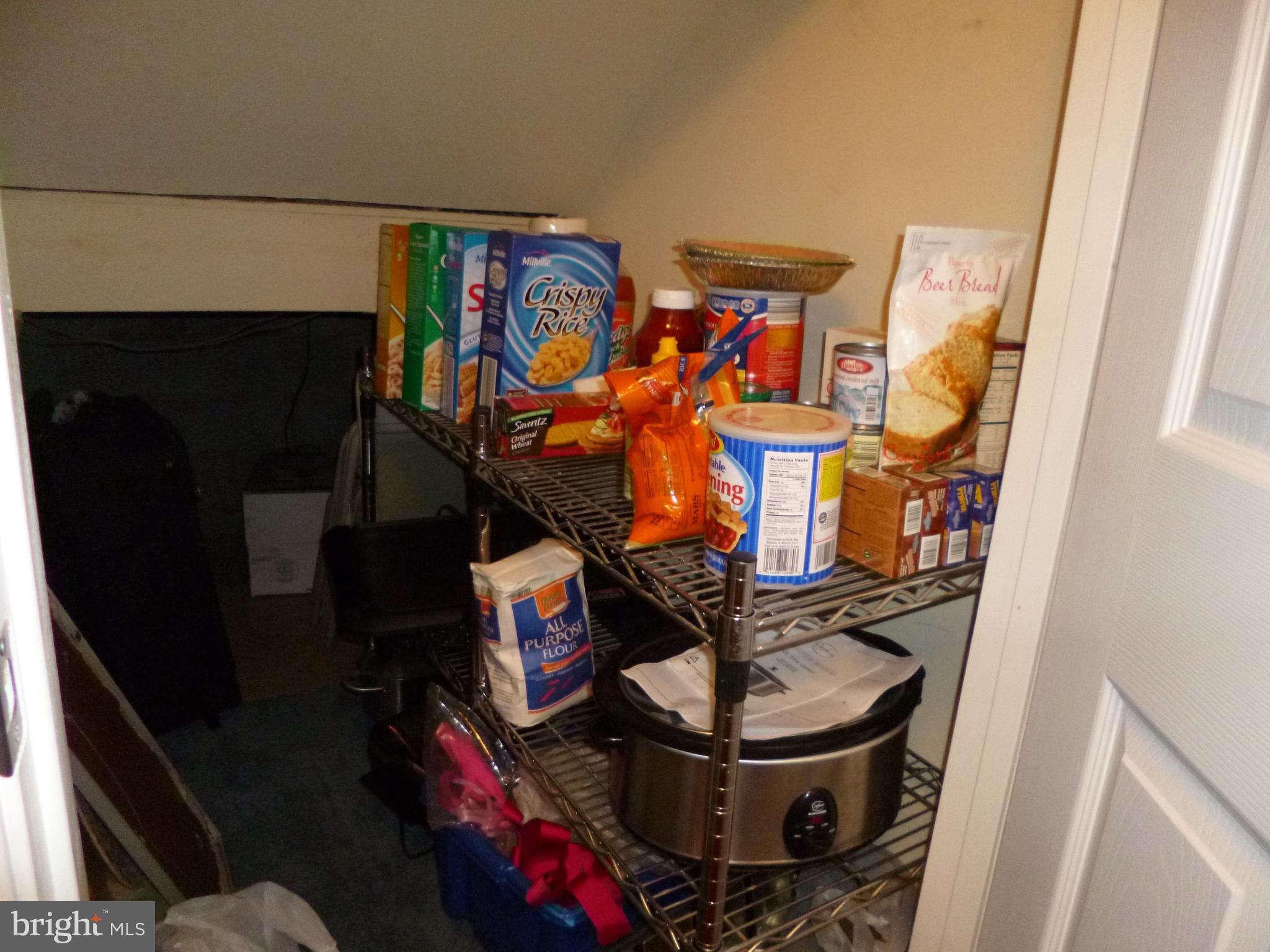 CLEARVIEW HEIGHTS - Residential Lease