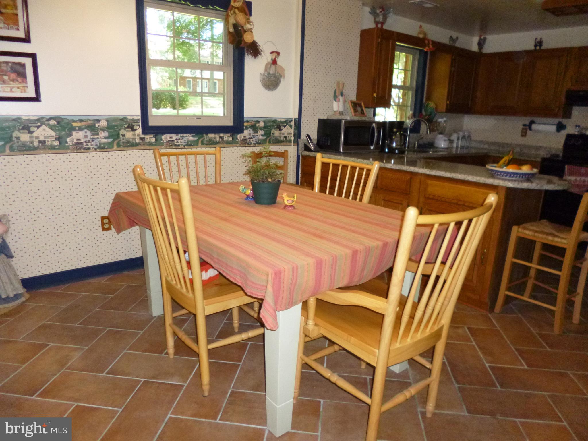 CLEARVIEW HEIGHTS - Residential Lease