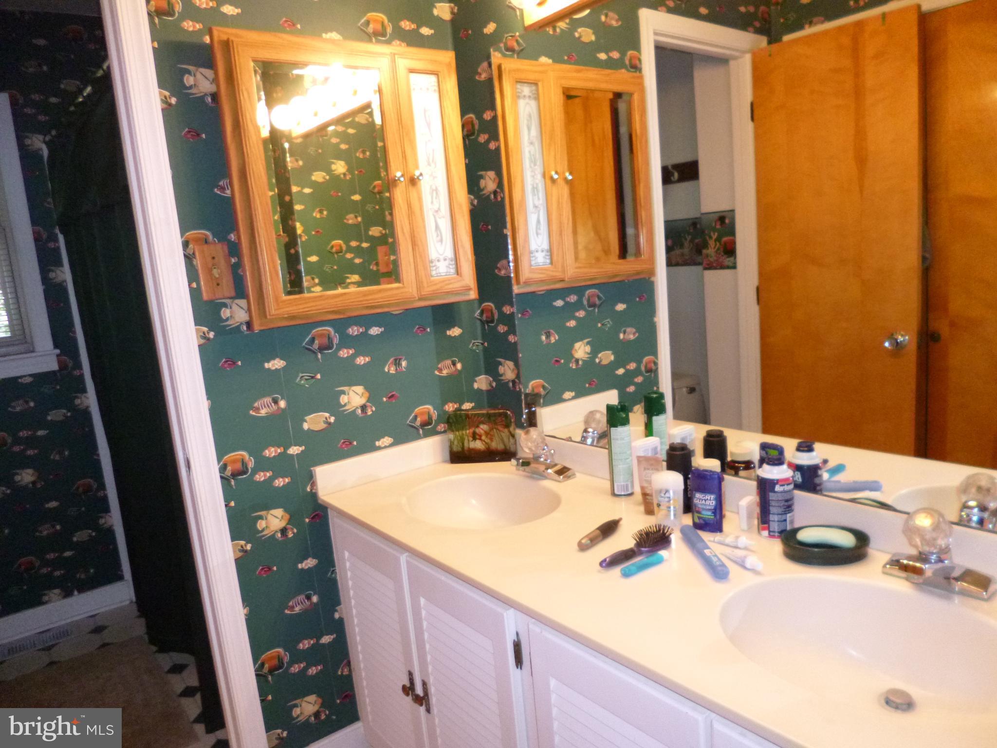 CLEARVIEW HEIGHTS - Residential Lease