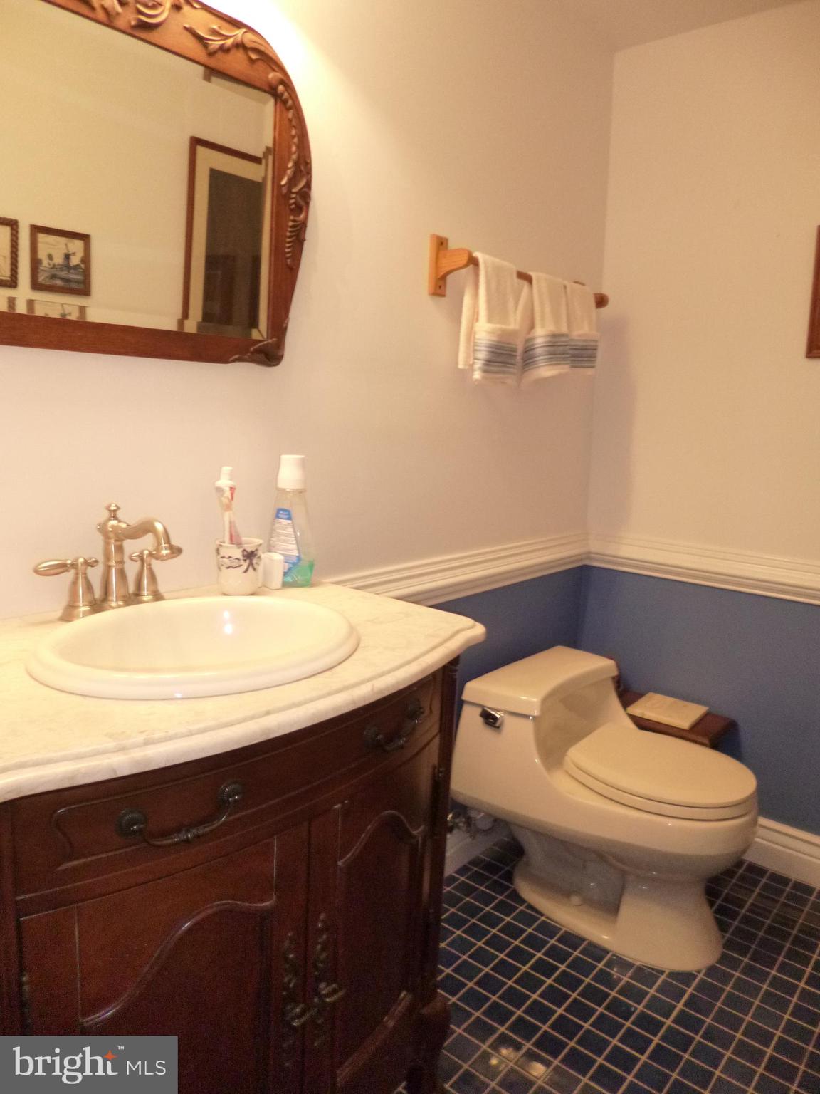 CLEARVIEW HEIGHTS - Residential Lease