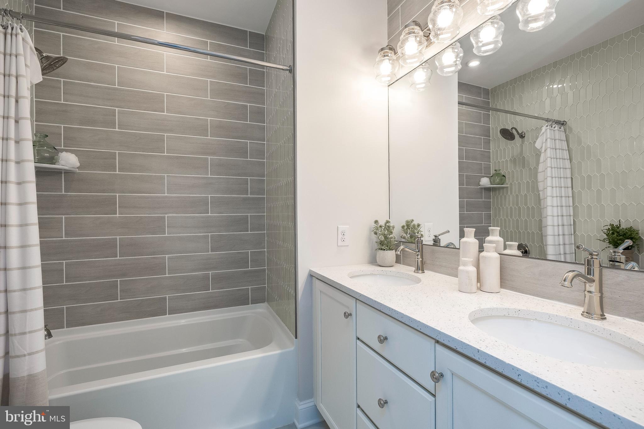 STEELPOINTE - Residential