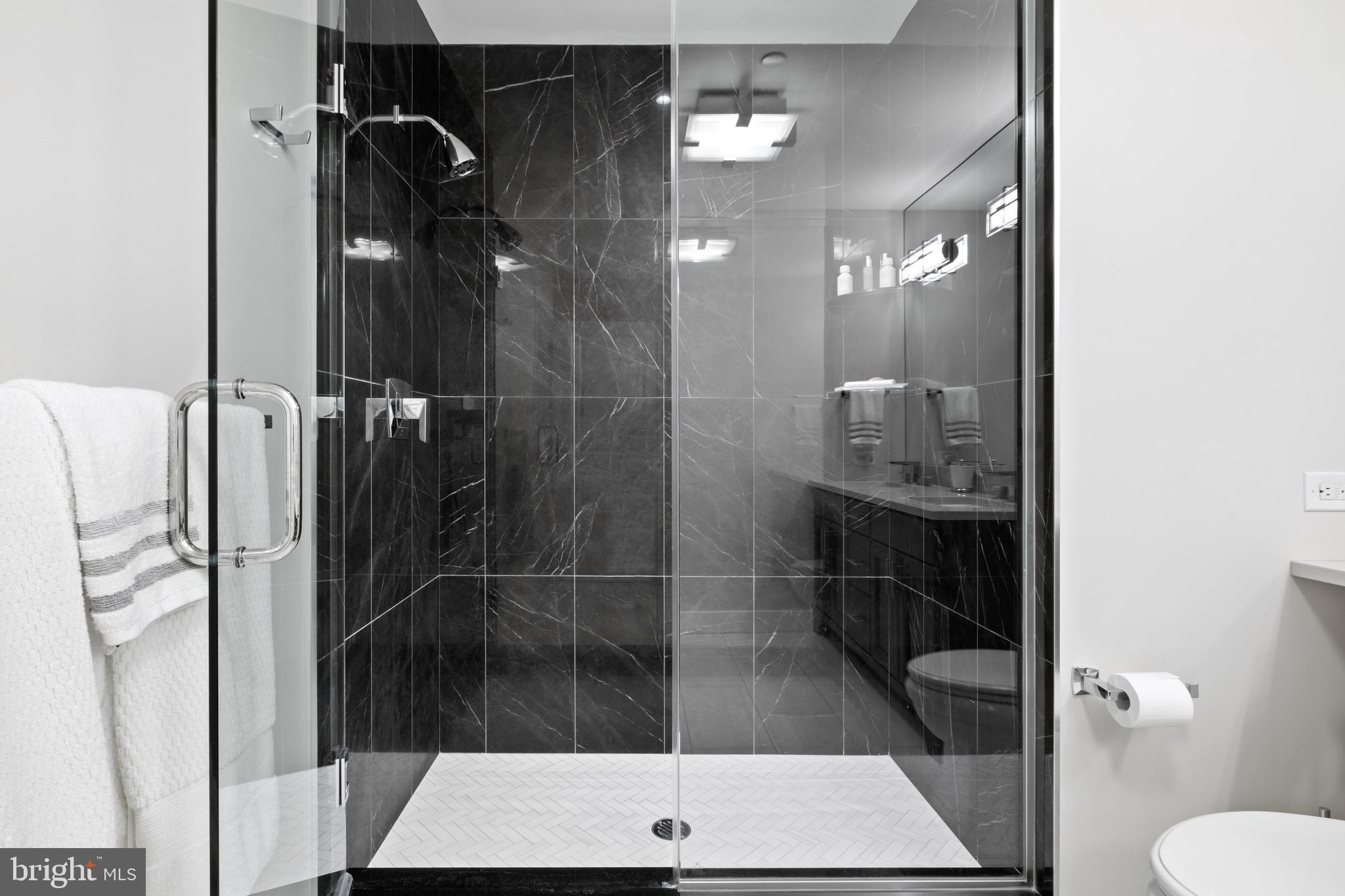 CENTER CITY - Residential