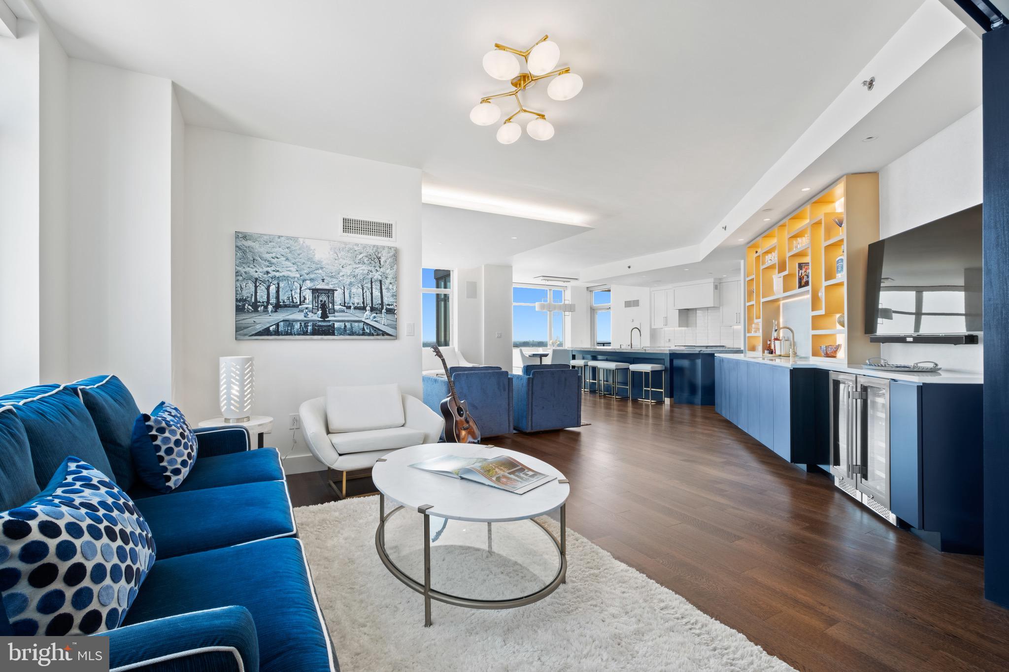 CENTER CITY - Residential