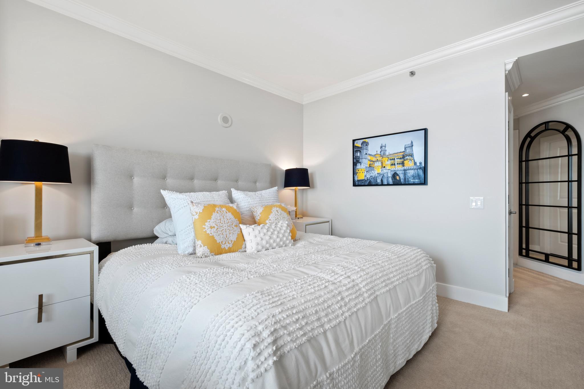 CENTER CITY - Residential