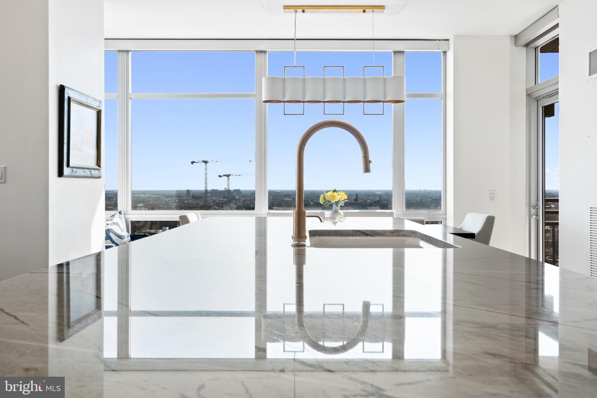 CENTER CITY - Residential