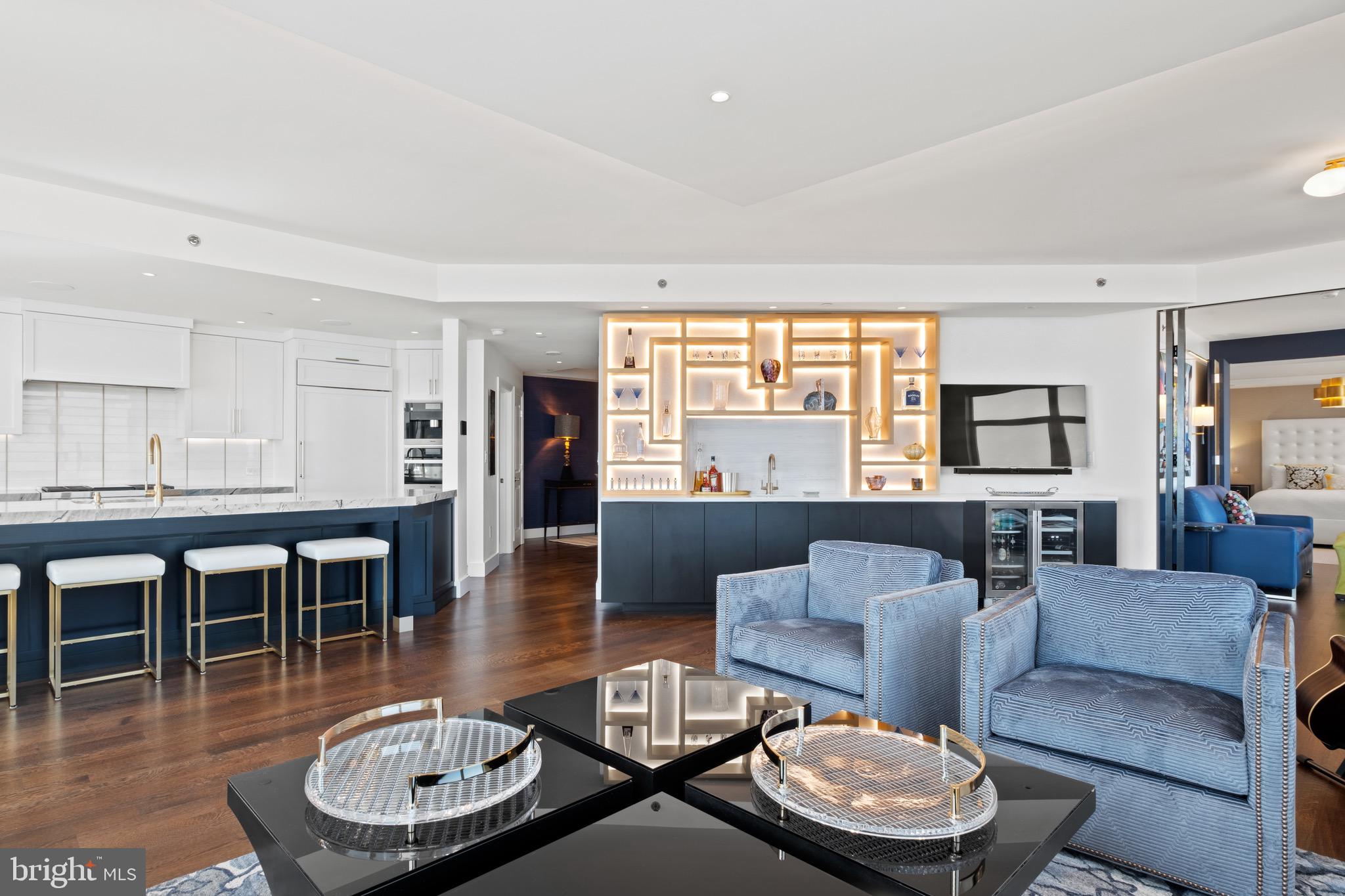 CENTER CITY - Residential