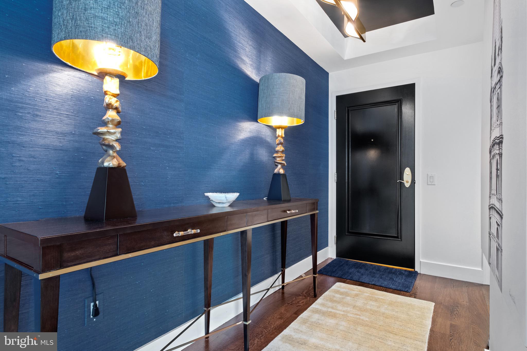 CENTER CITY - Residential