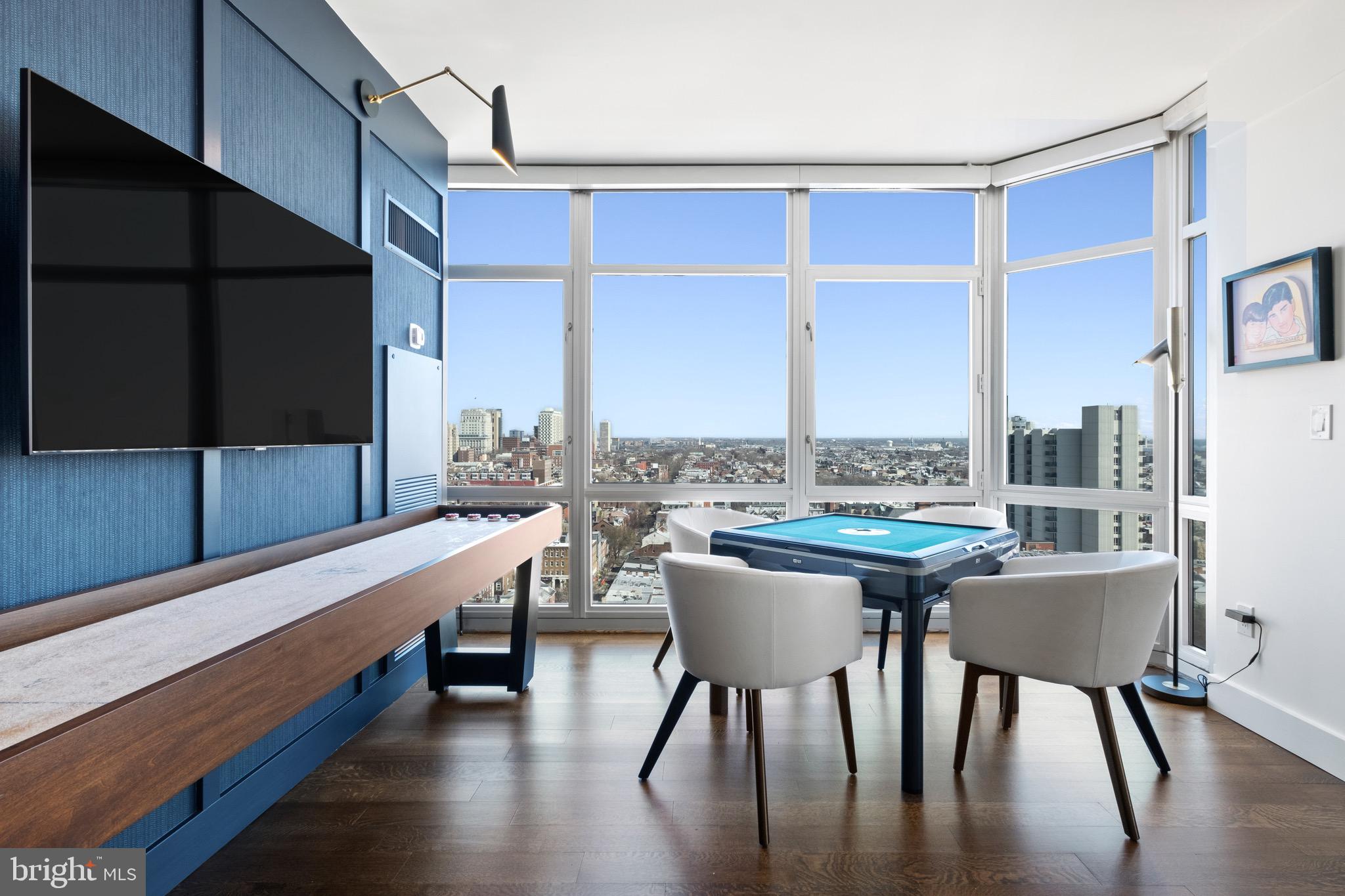 CENTER CITY - Residential