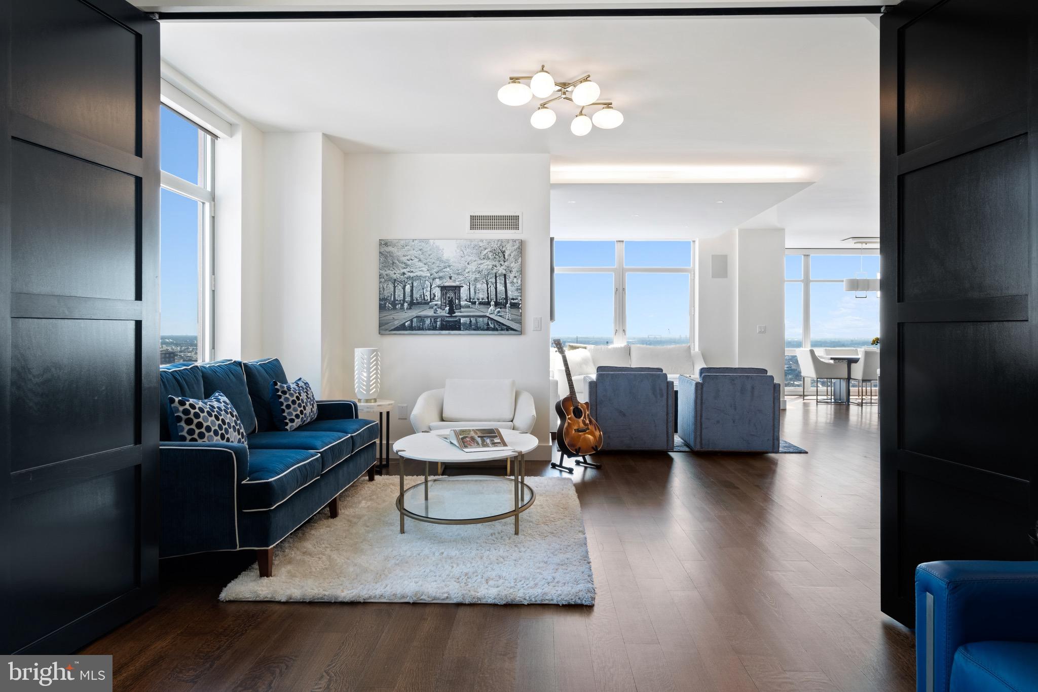 CENTER CITY - Residential