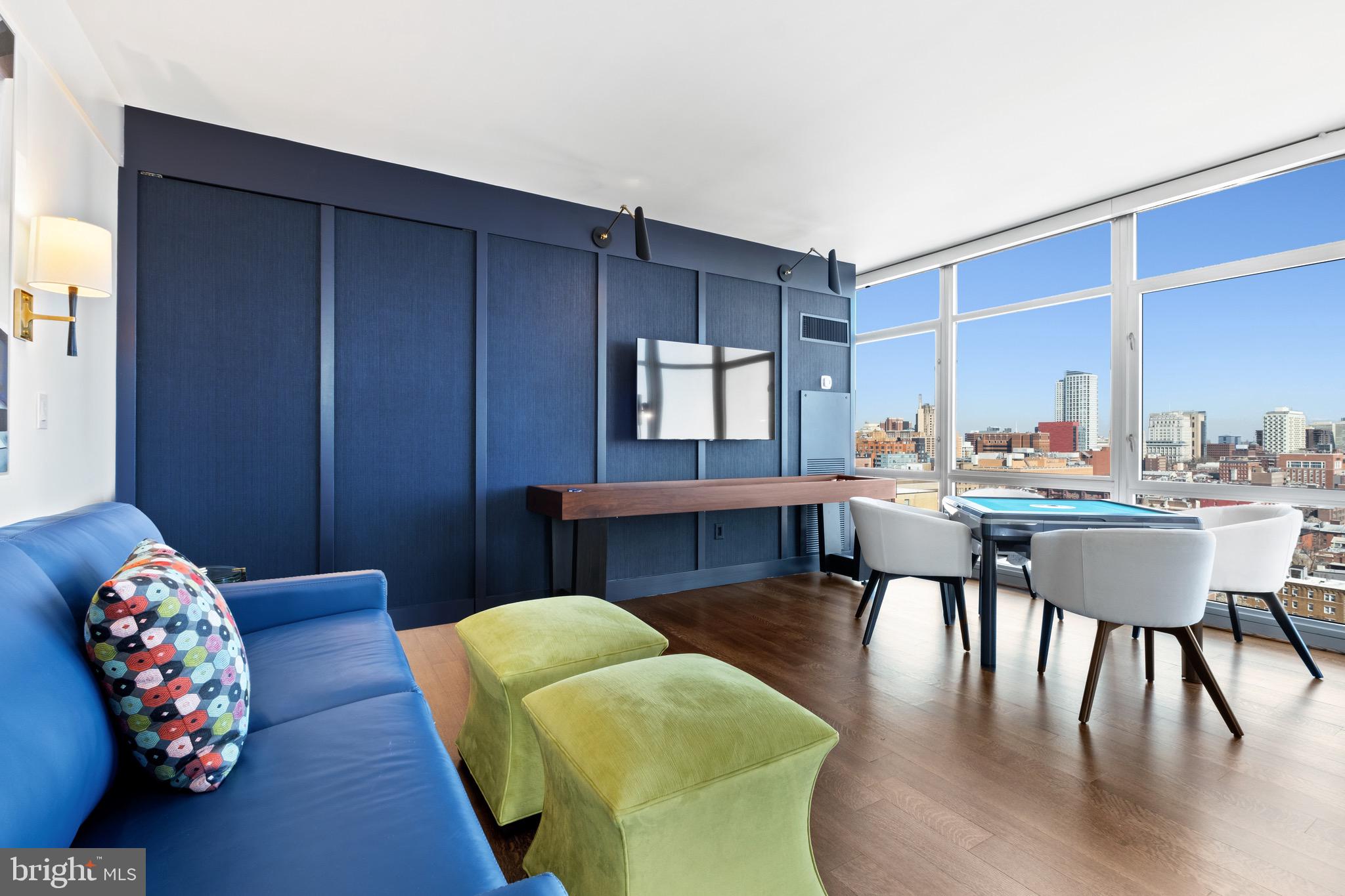 CENTER CITY - Residential