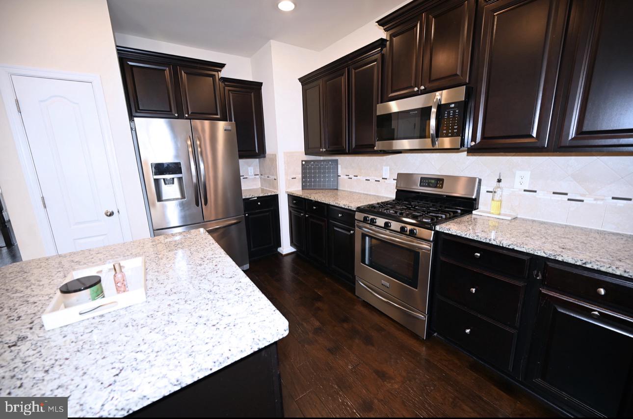 MILLHOUSE CREEK - Residential