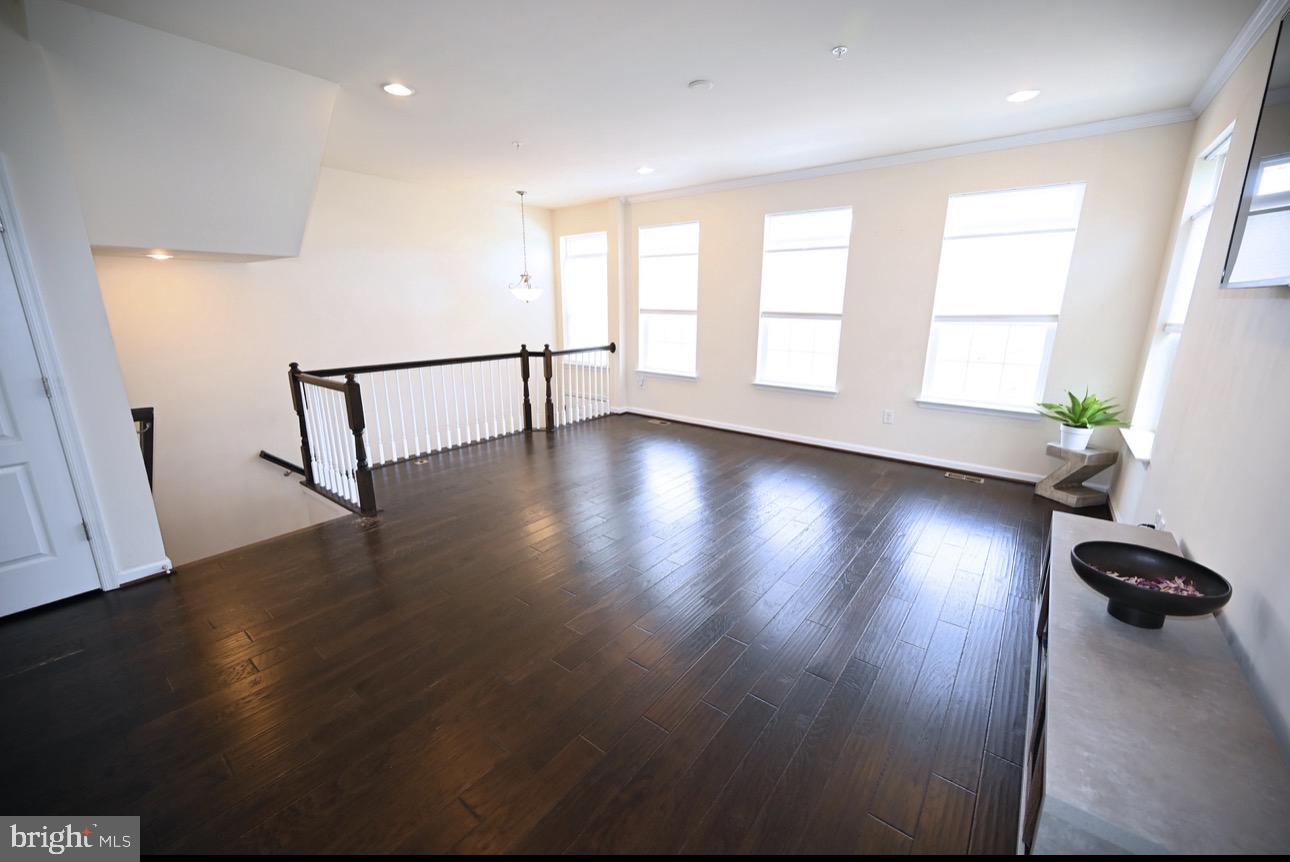 MILLHOUSE CREEK - Residential