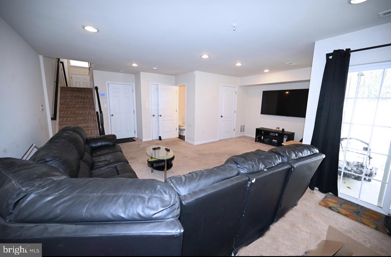 MILLHOUSE CREEK - Residential