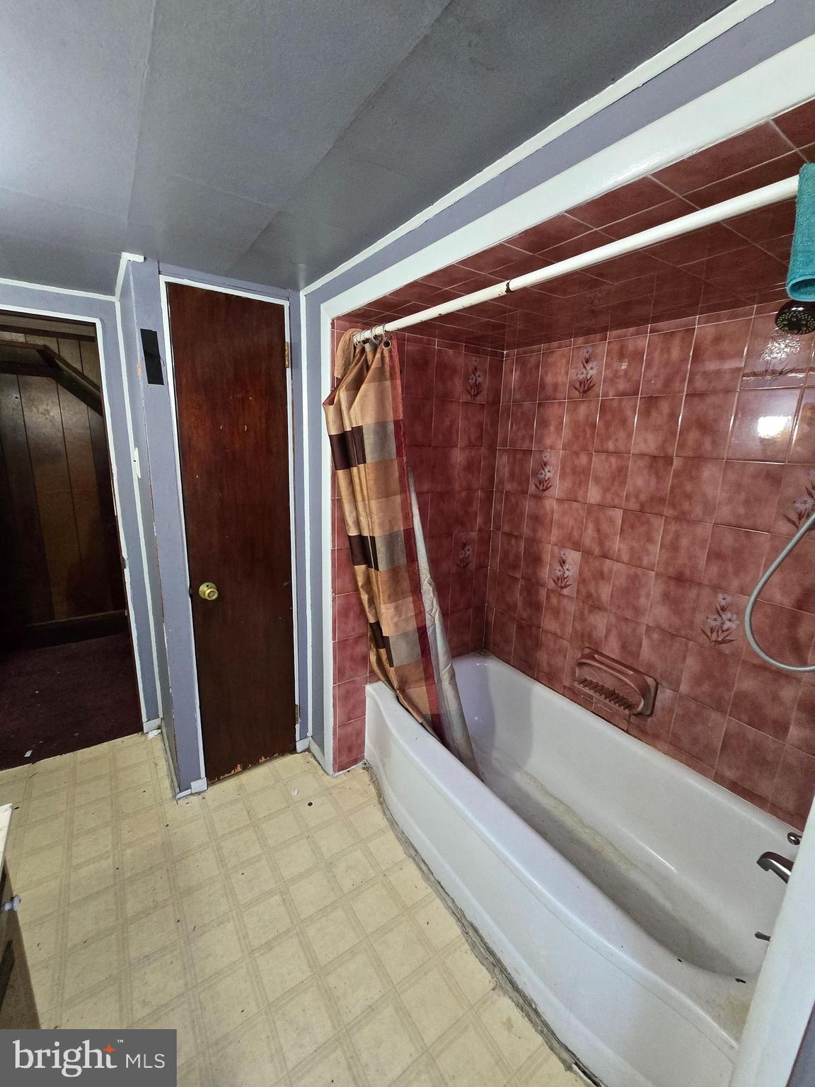 FOLCROFT - Residential