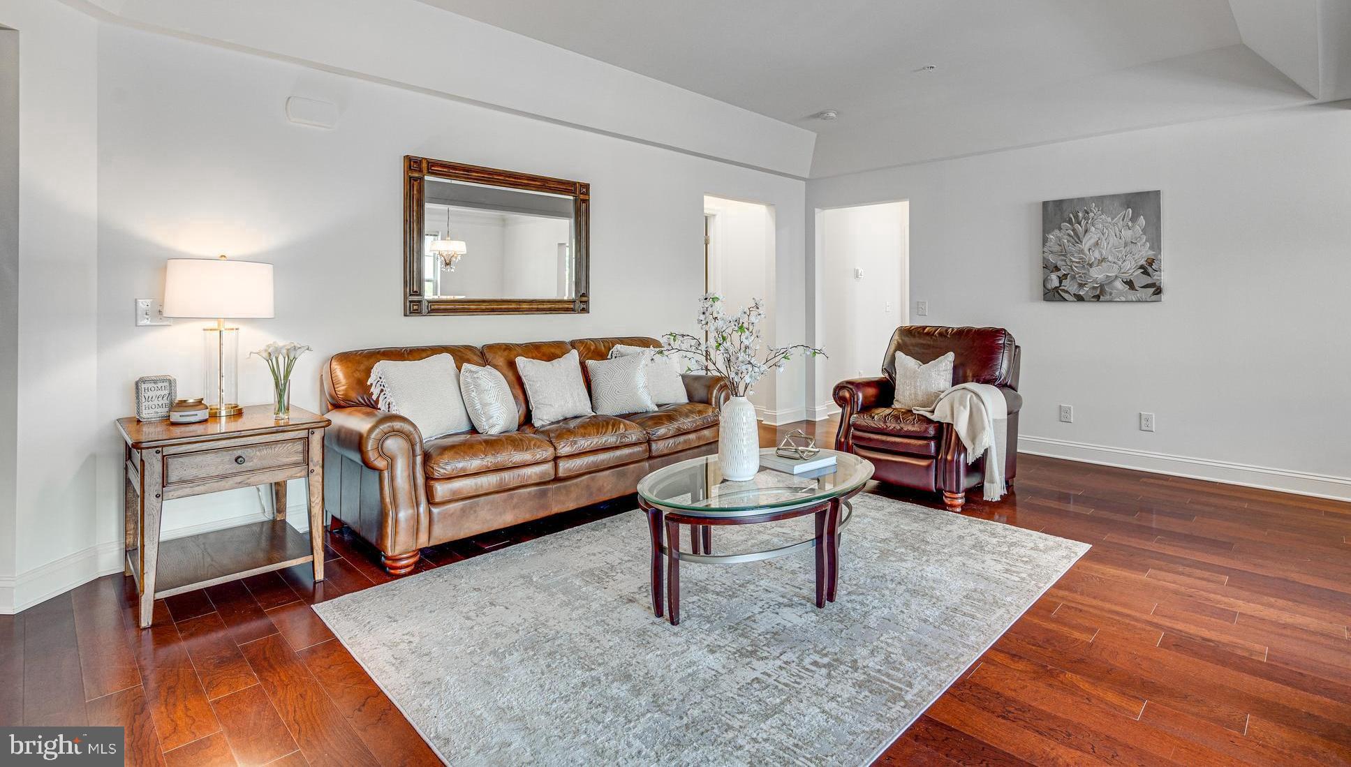 10273 FOUNTAIN CIRCLE 202