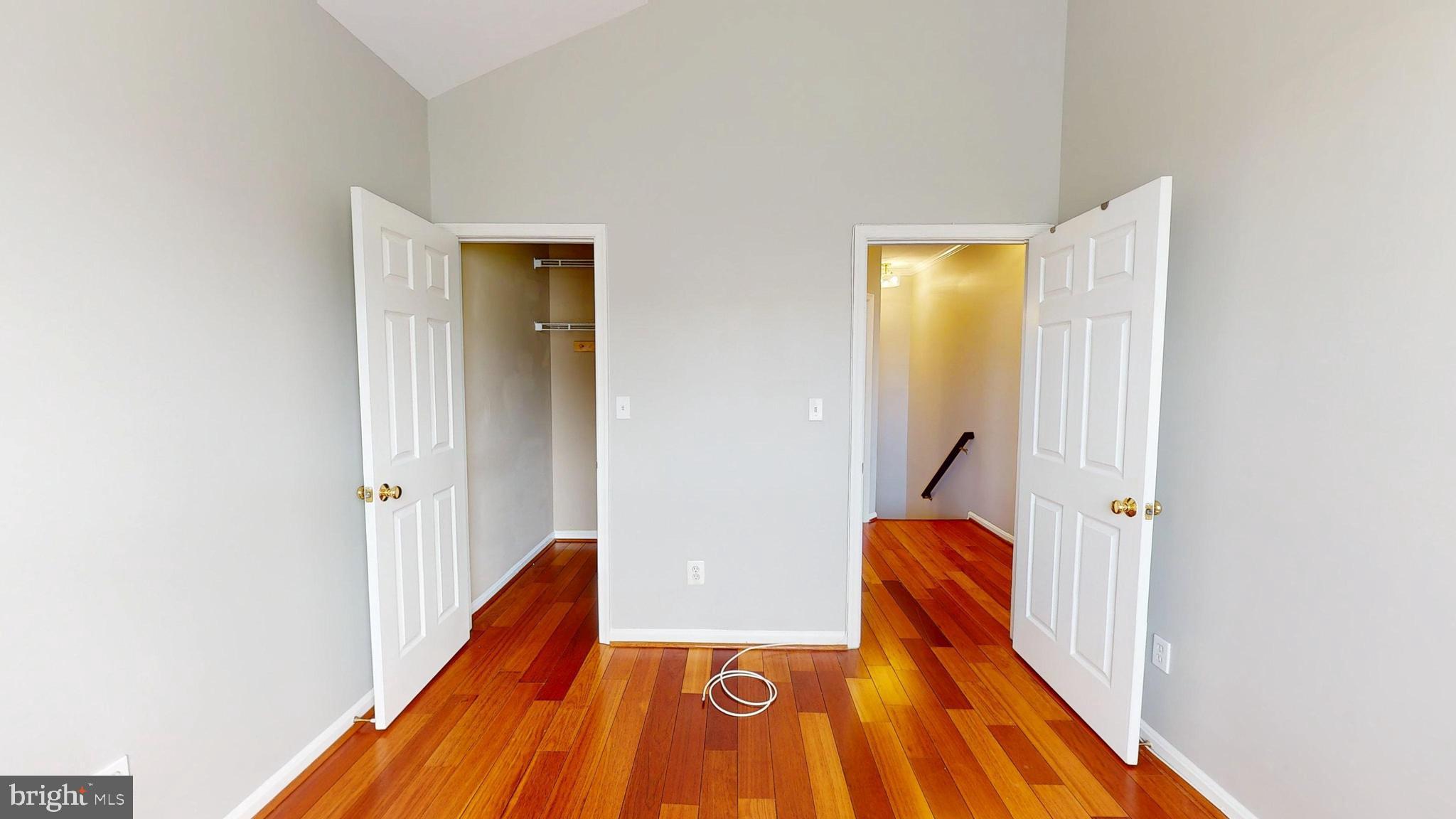 HAMPSHIRE HALL - Residential