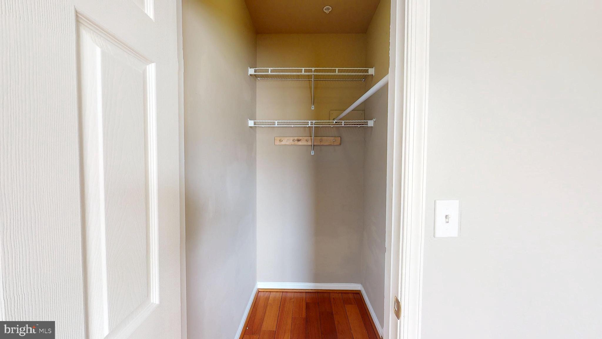 HAMPSHIRE HALL - Residential