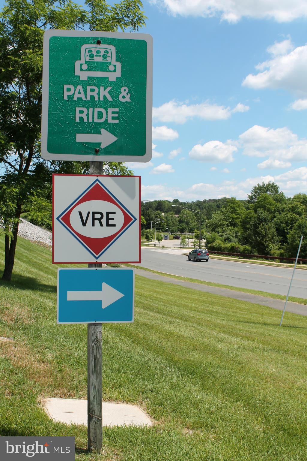 WHITFIELD GREEN - Residential Lease