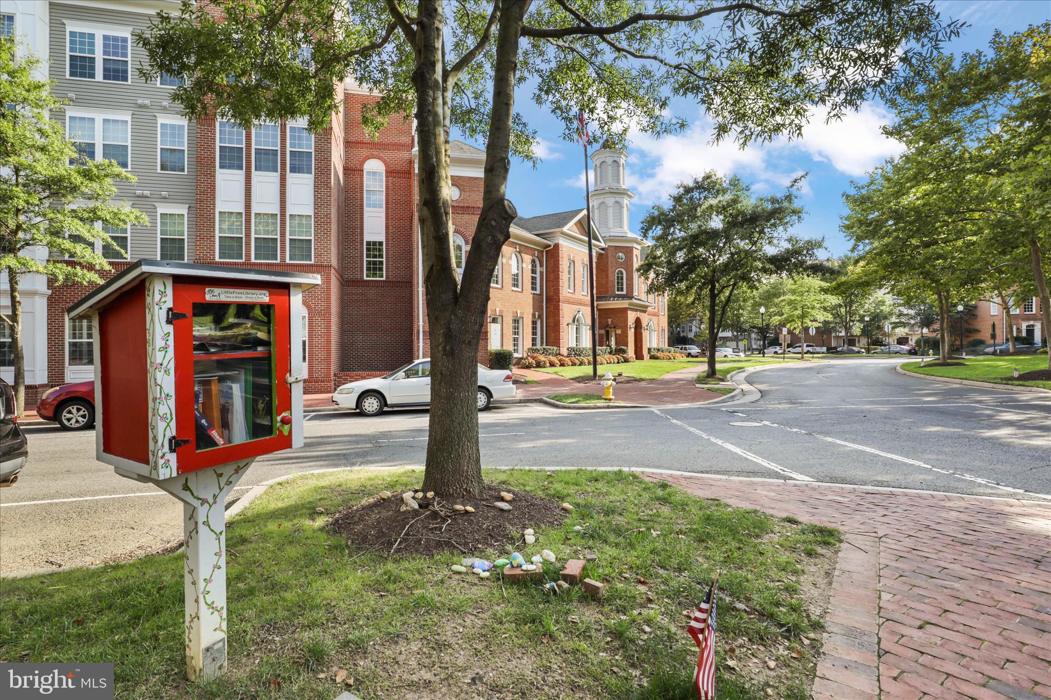 CAMERON STATION - Residential