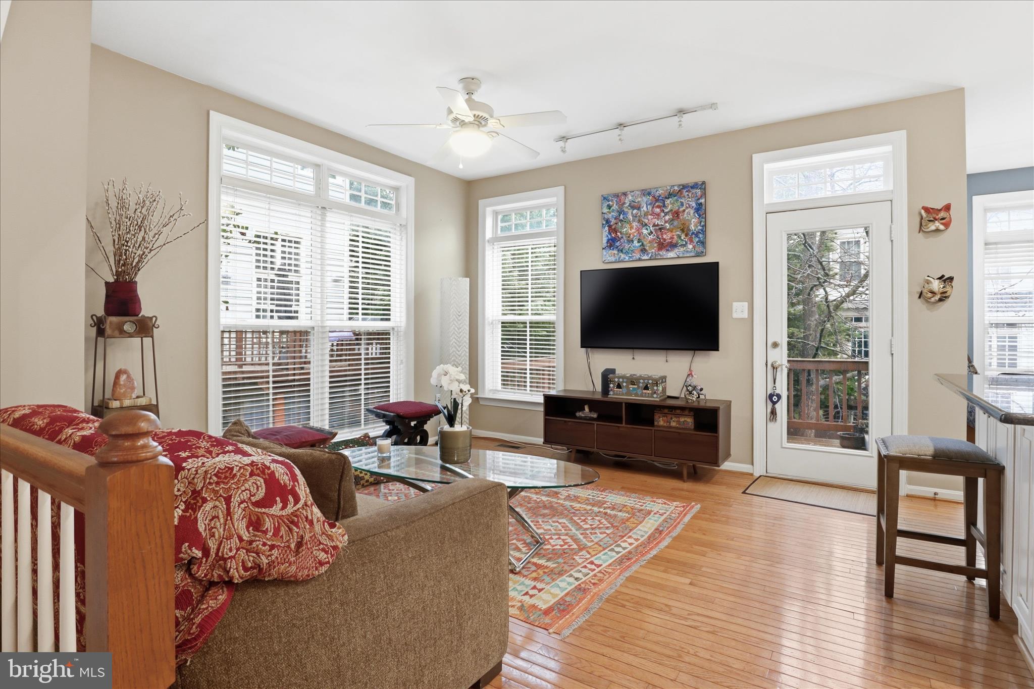 CAMERON STATION - Residential