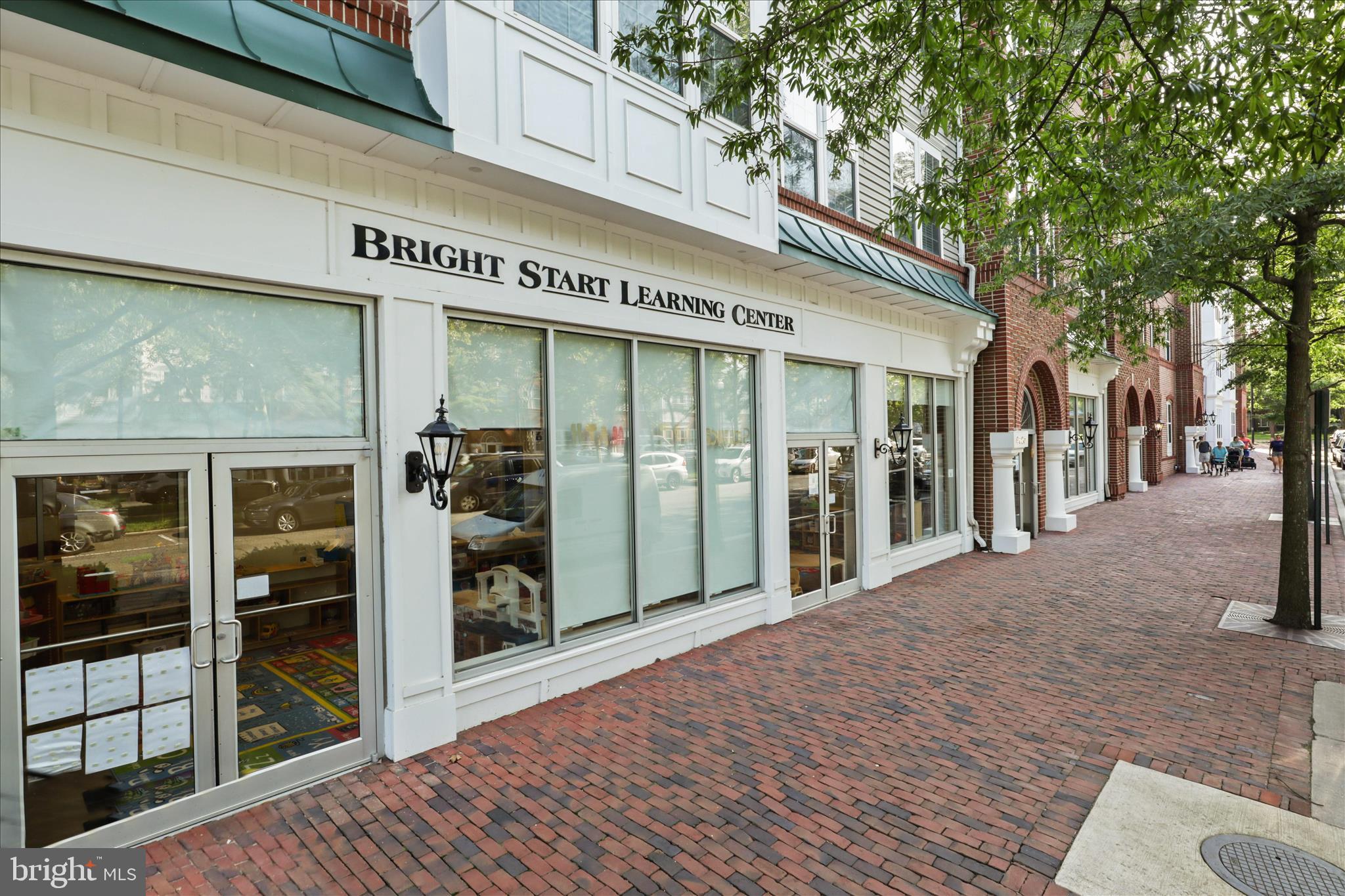 CAMERON STATION - Residential