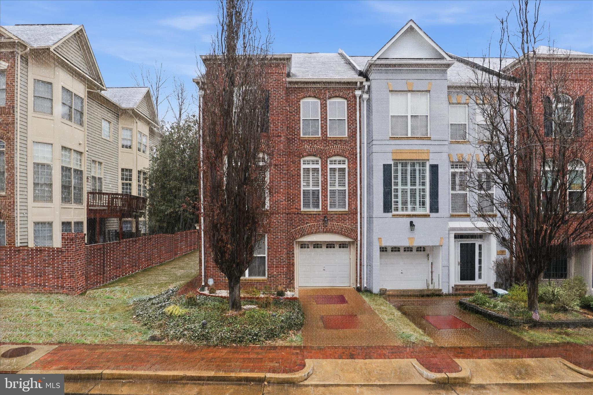 CAMERON STATION - Residential