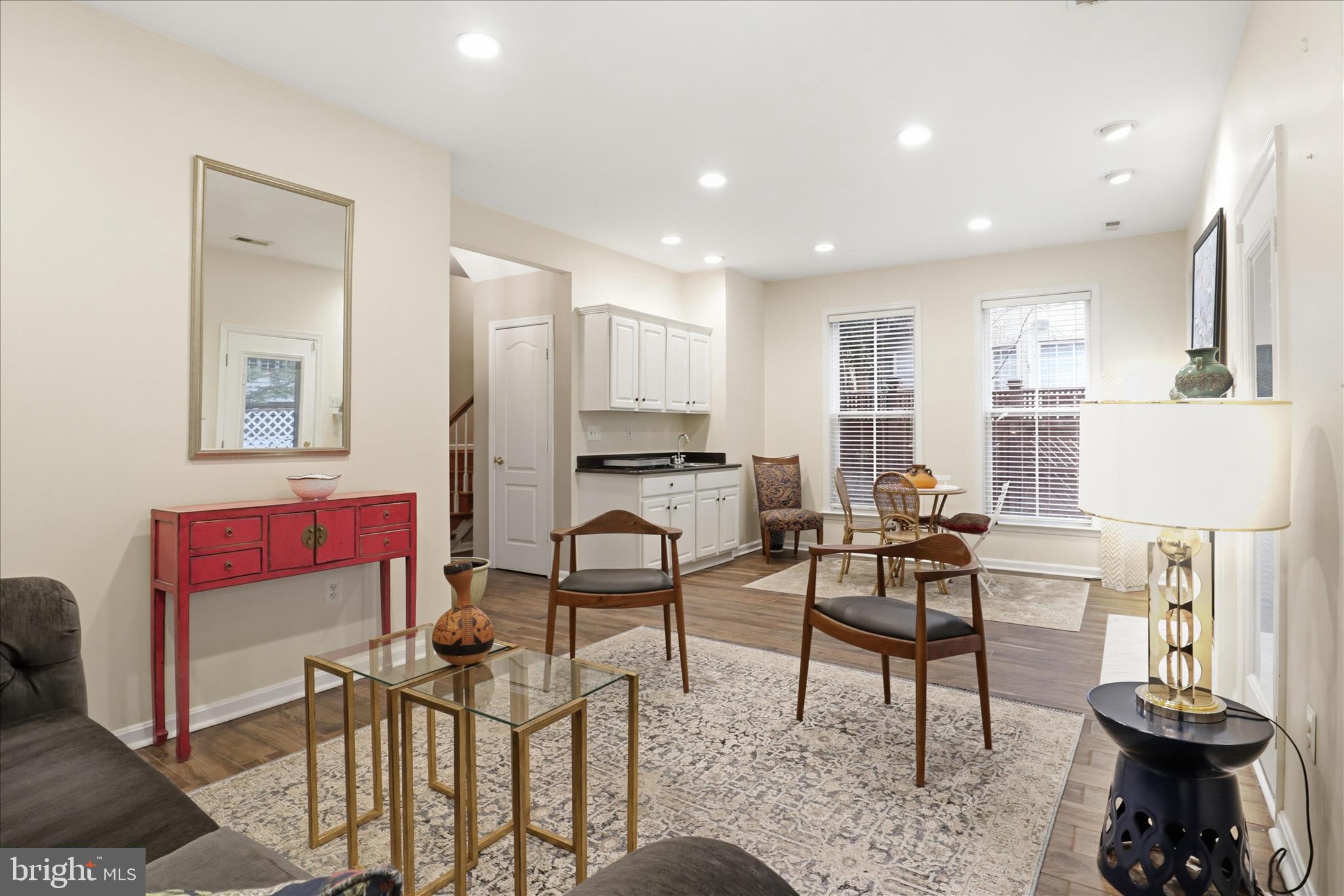 CAMERON STATION - Residential