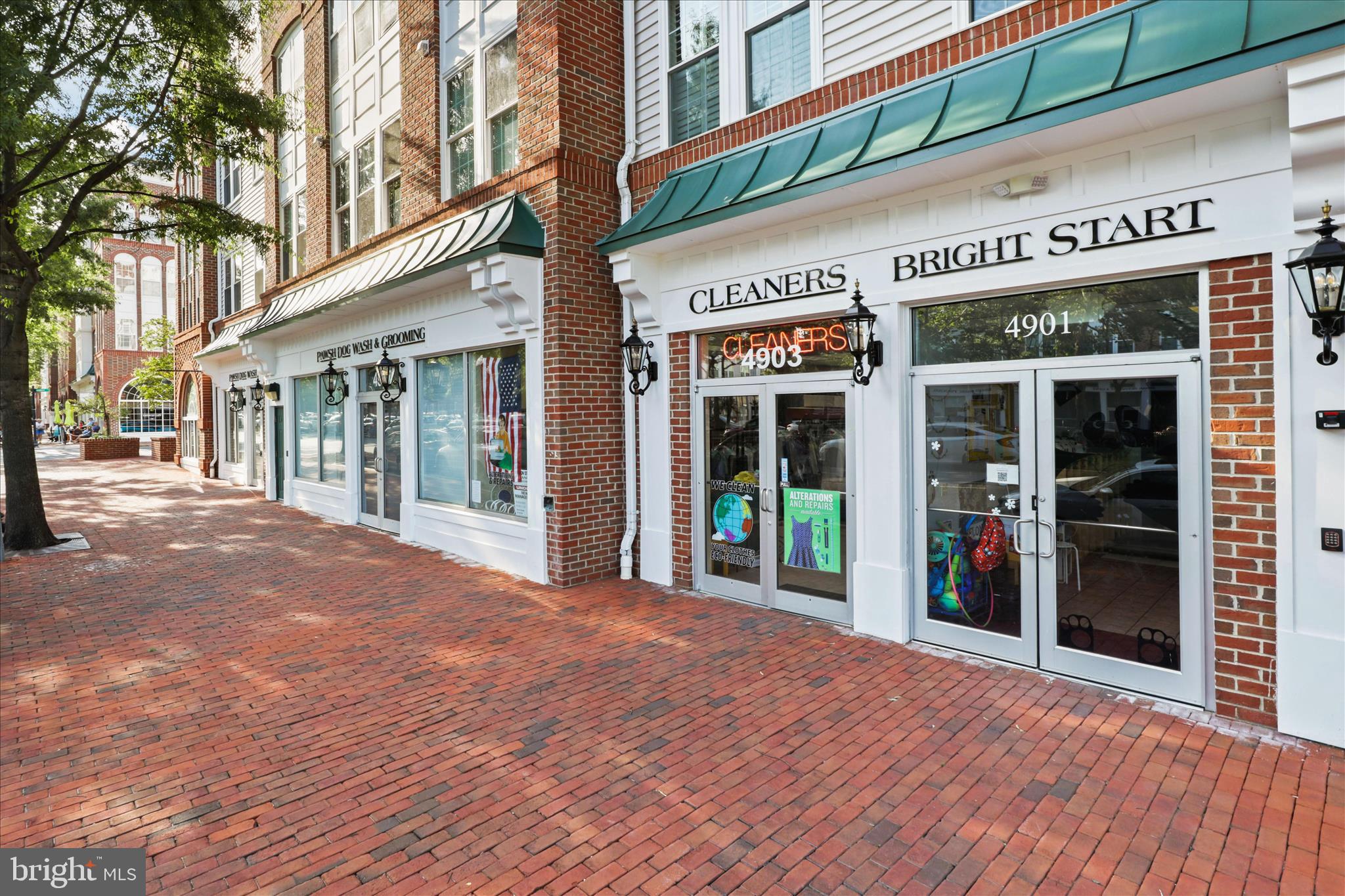 CAMERON STATION - Residential