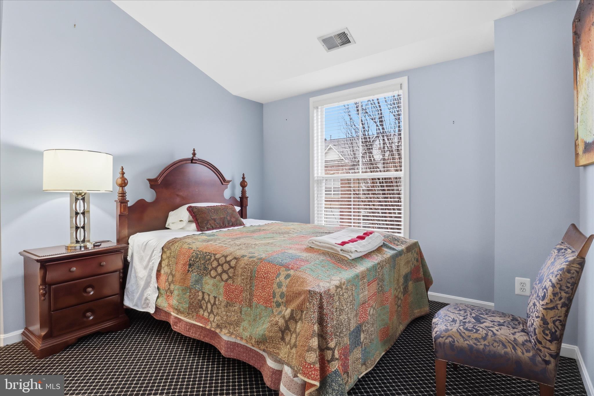 CAMERON STATION - Residential