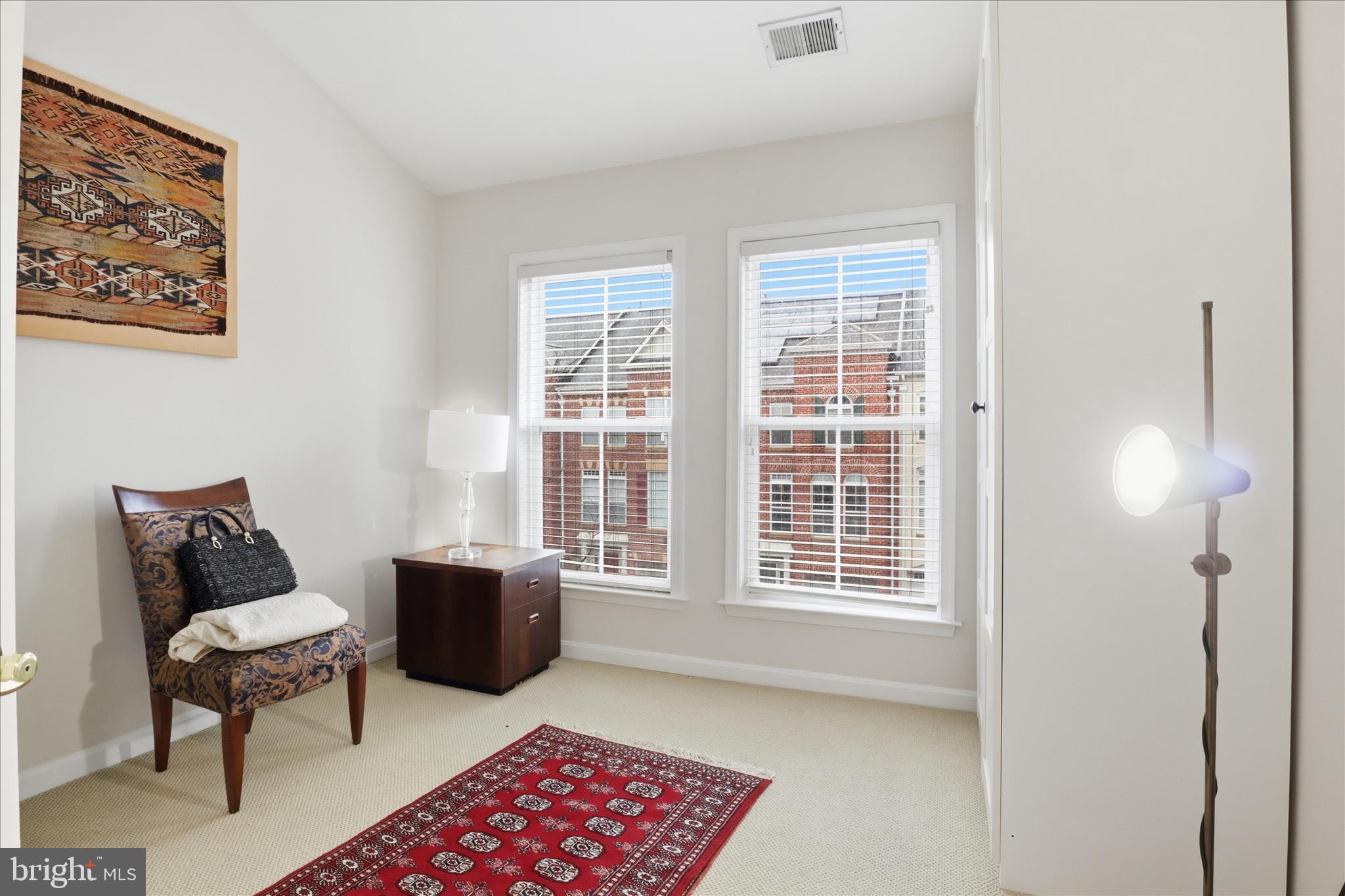 CAMERON STATION - Residential