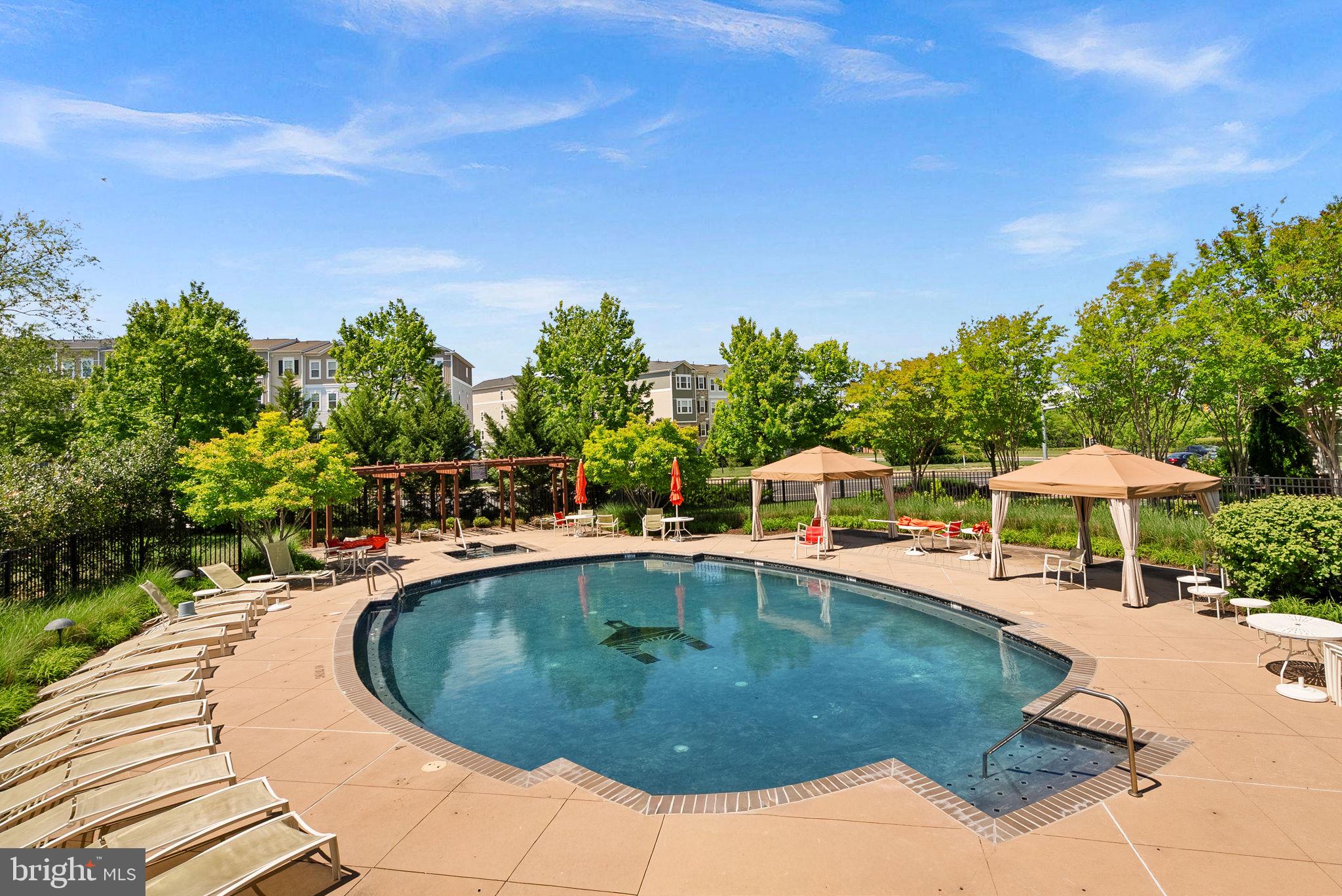 AMBER SPRING CONDOMINIUMS - Residential